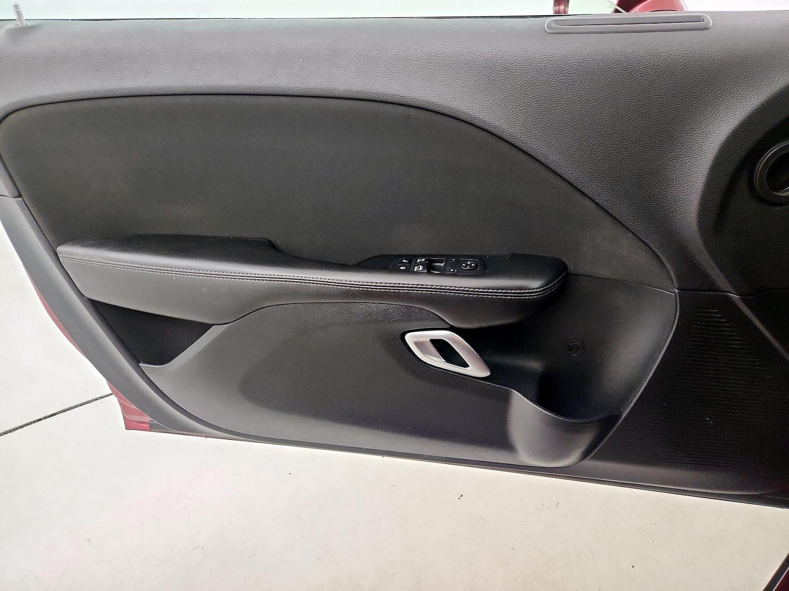 2018 Dodge Challenger SXT - Photo 13