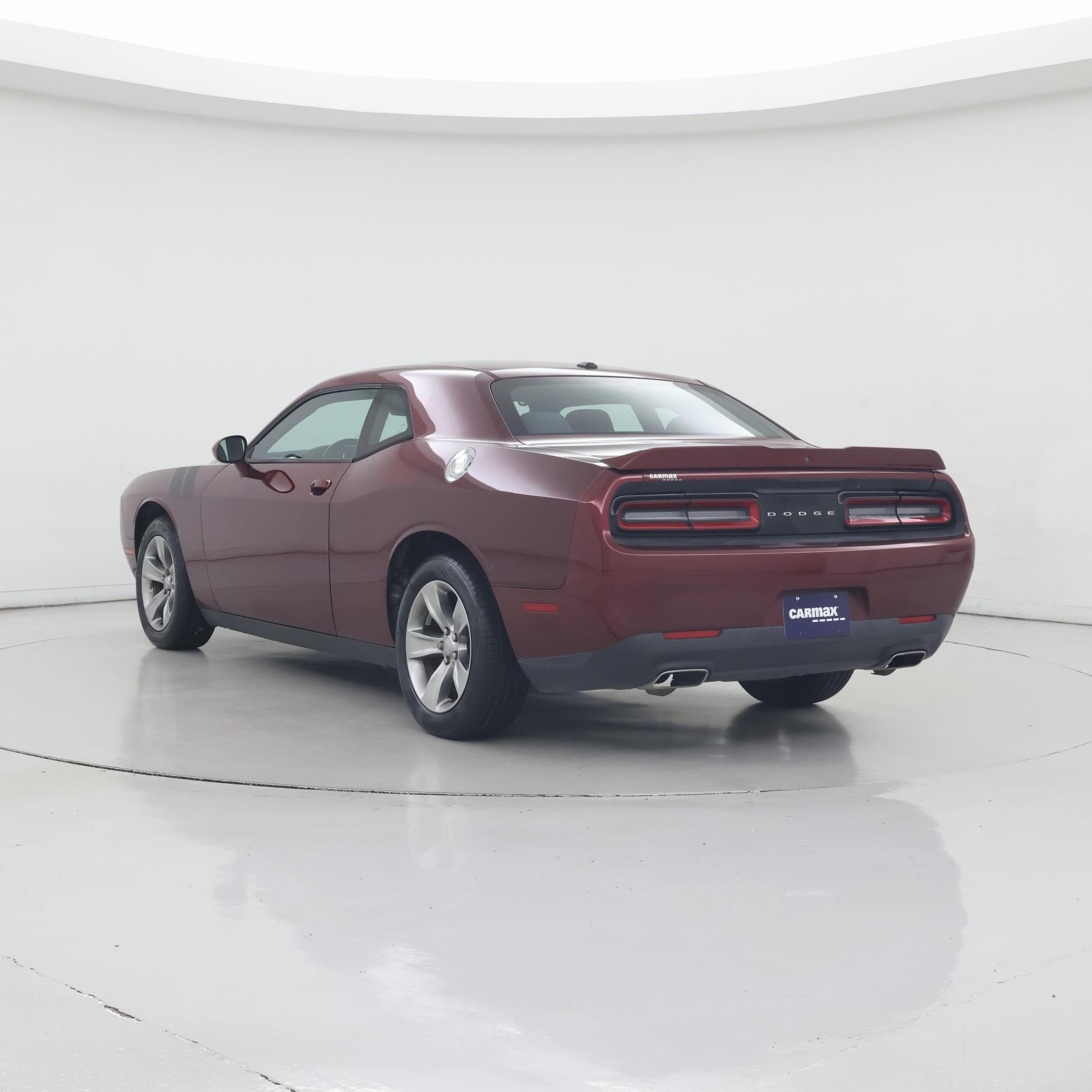 Thumbnail: 2018 Dodge Challenger - 2