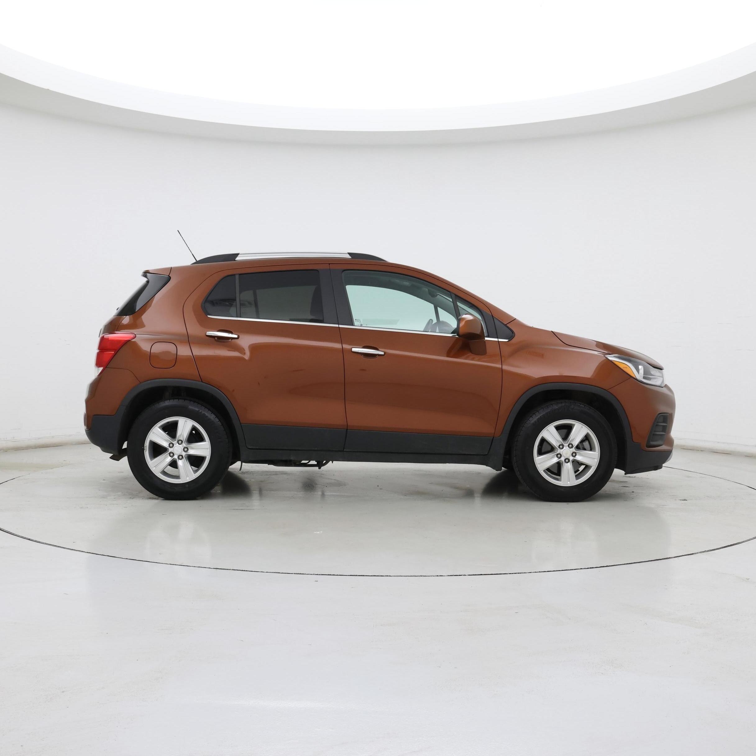 Thumbnail: 2019 Chevrolet Trax - 7