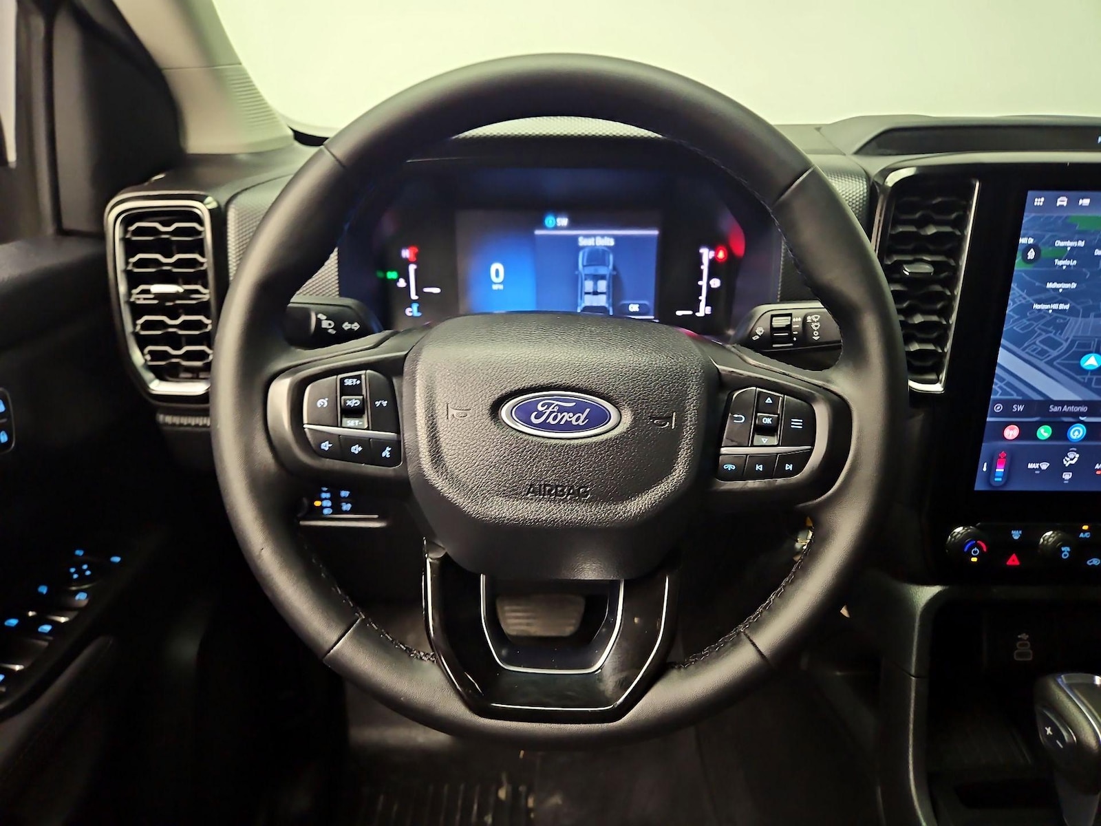 2025 Ford Ranger XLT - Photo 11