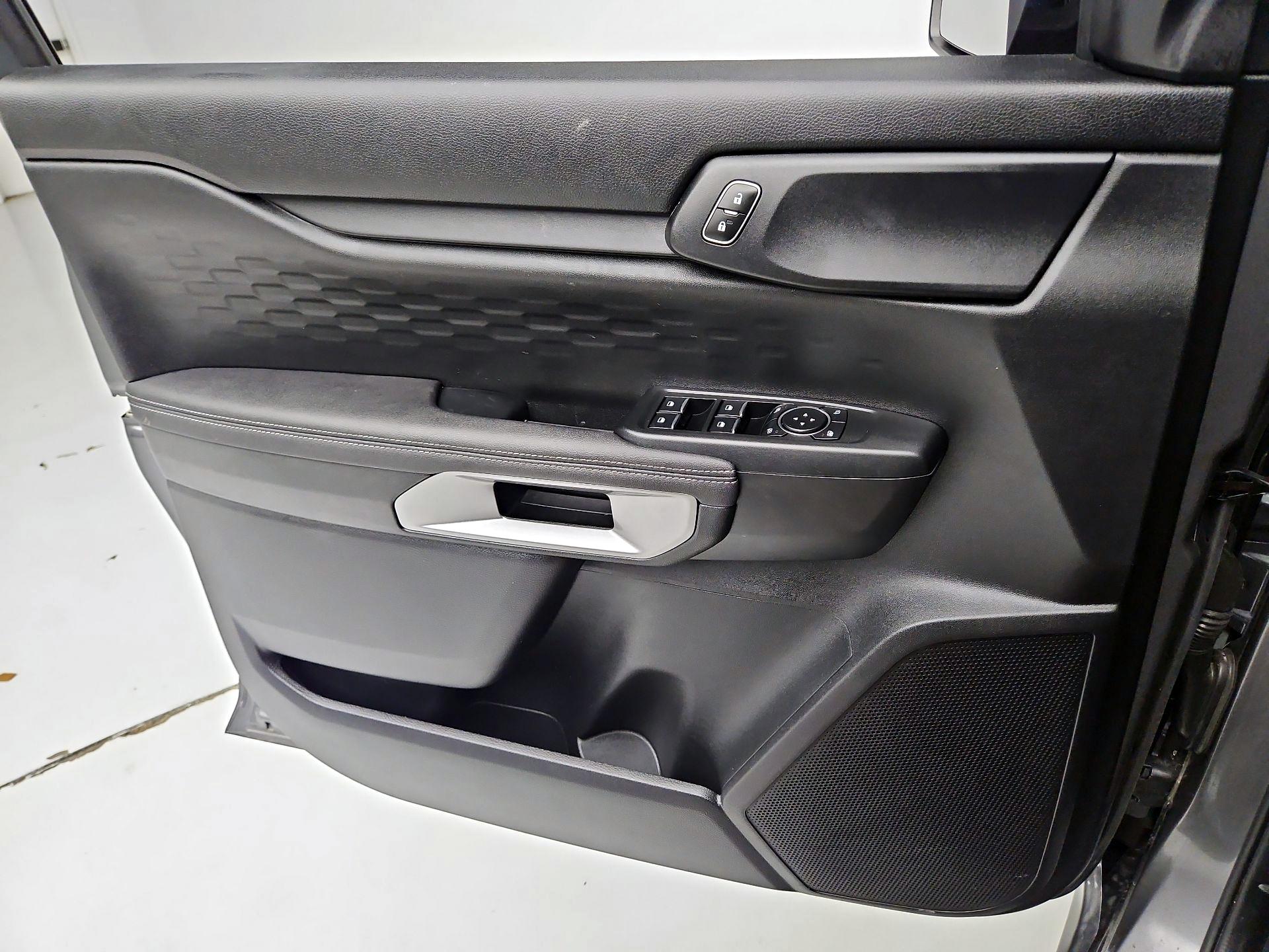Thumbnail: 2025 Ford Ranger - 12
