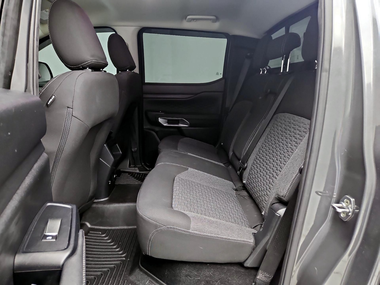 2025 Ford Ranger XLT - Photo 21