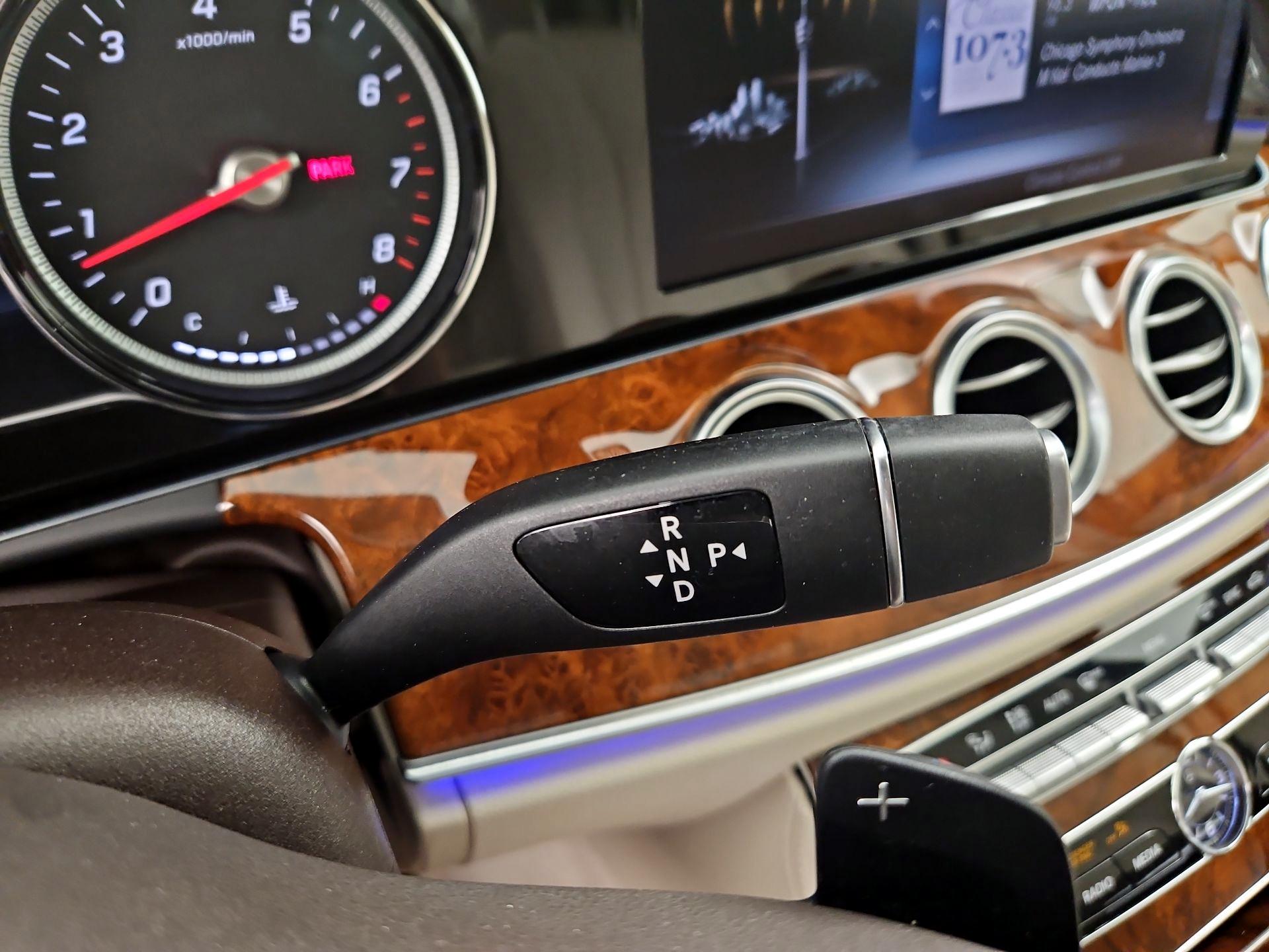 Thumbnail: 2019 Mercedes-Benz E-Class - 18