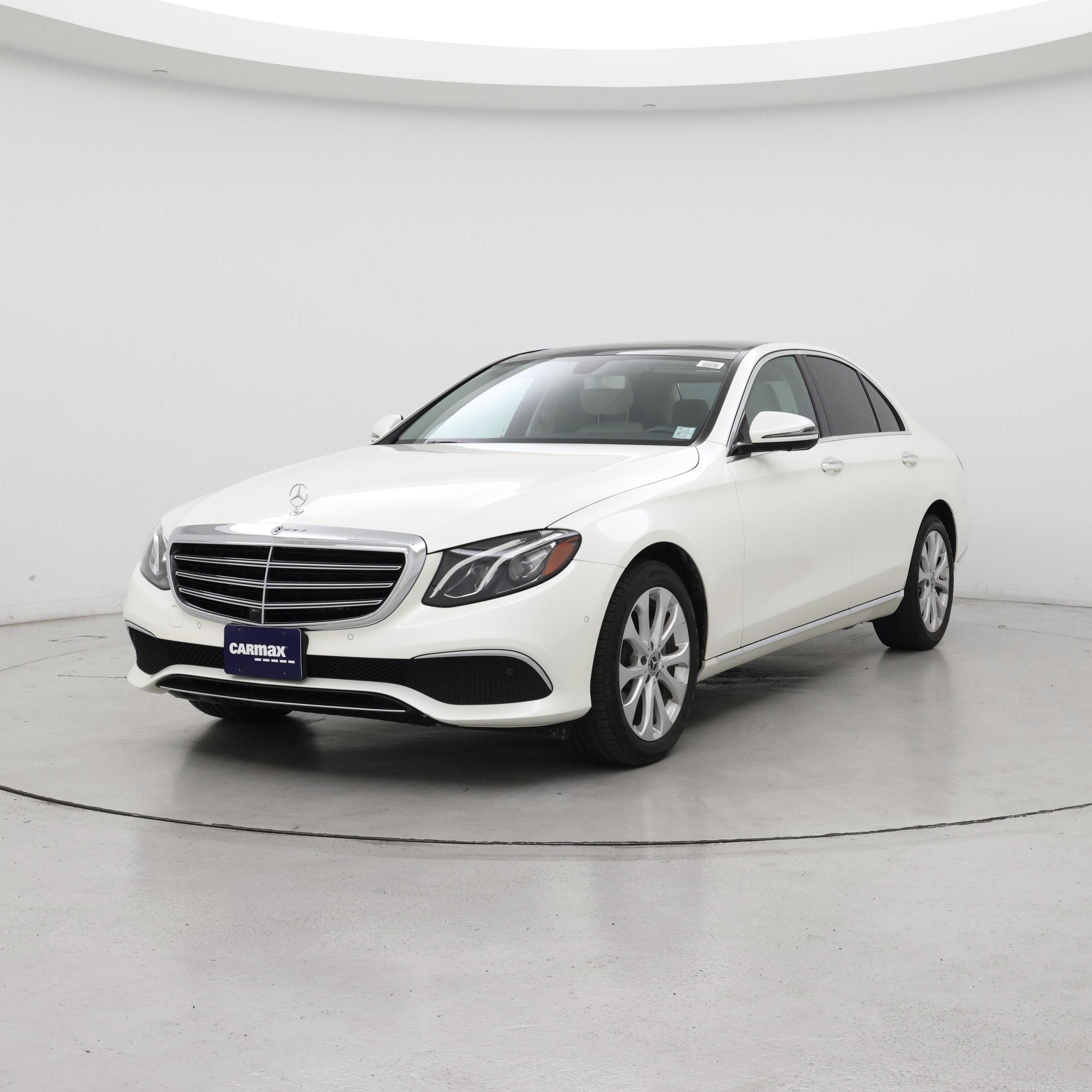 Thumbnail: 2019 Mercedes-Benz E-Class - 4