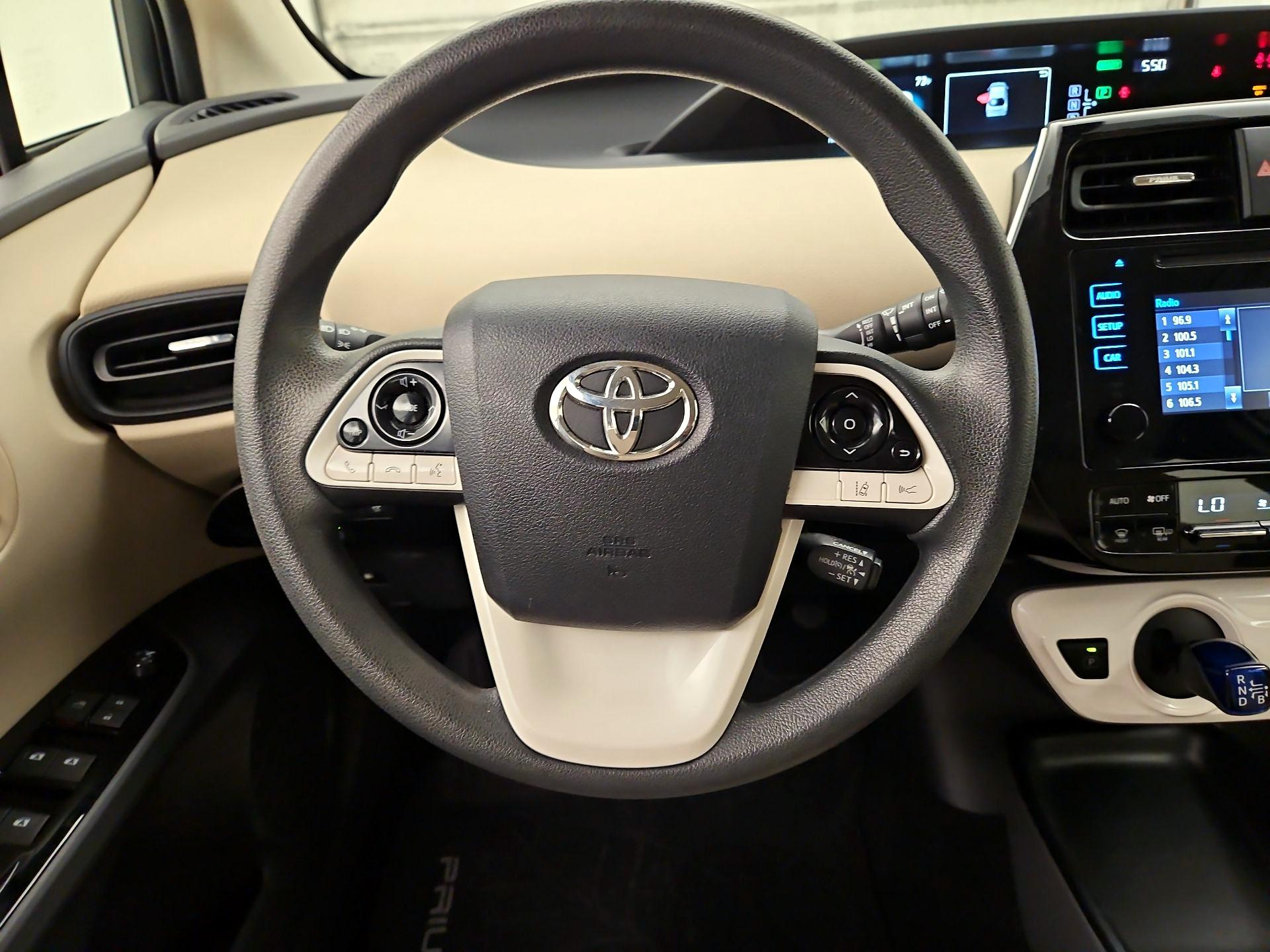 Thumbnail: 2018 Toyota Prius - 10