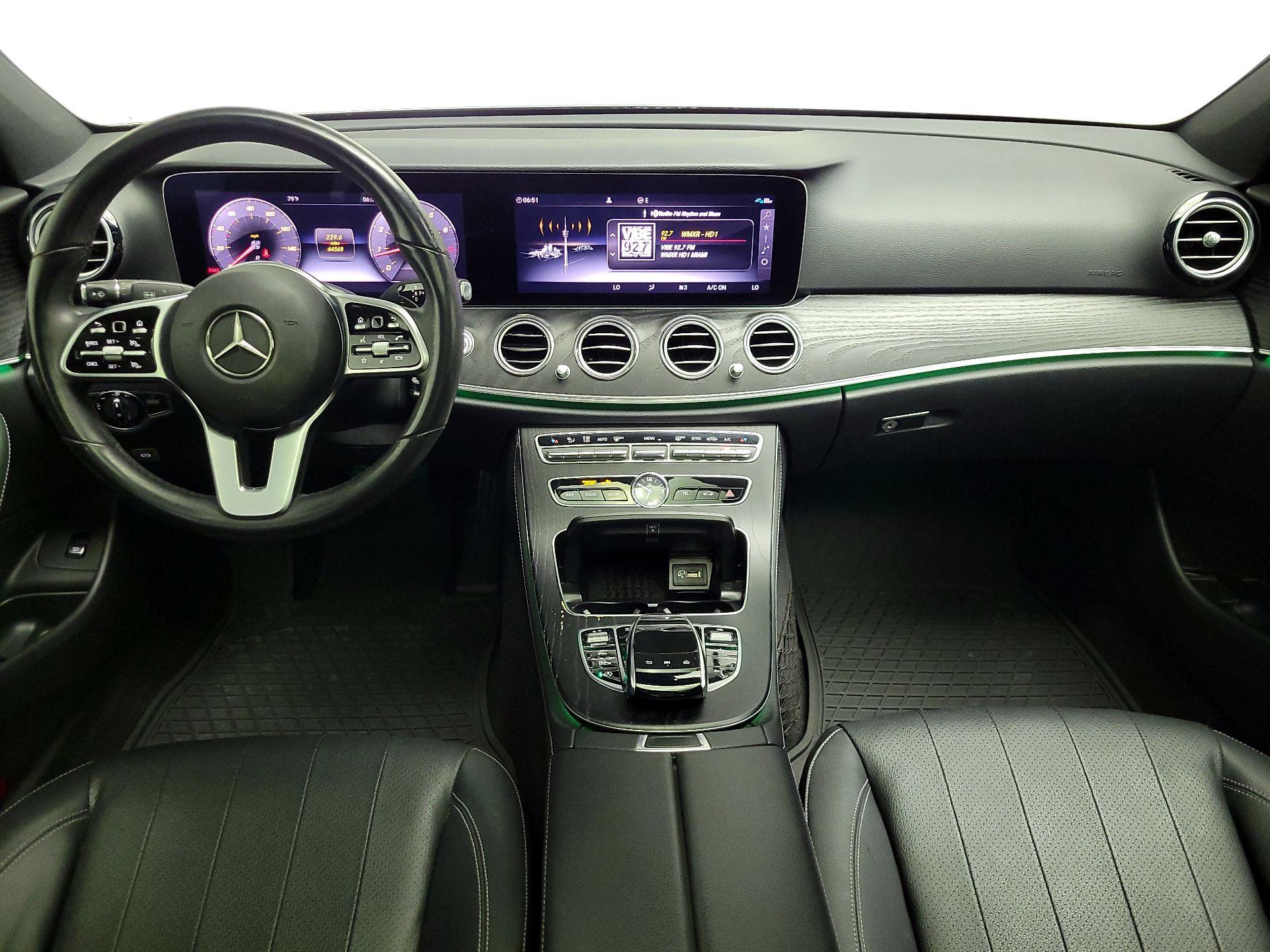 Thumbnail: 2020 Mercedes-Benz E-Class - 9