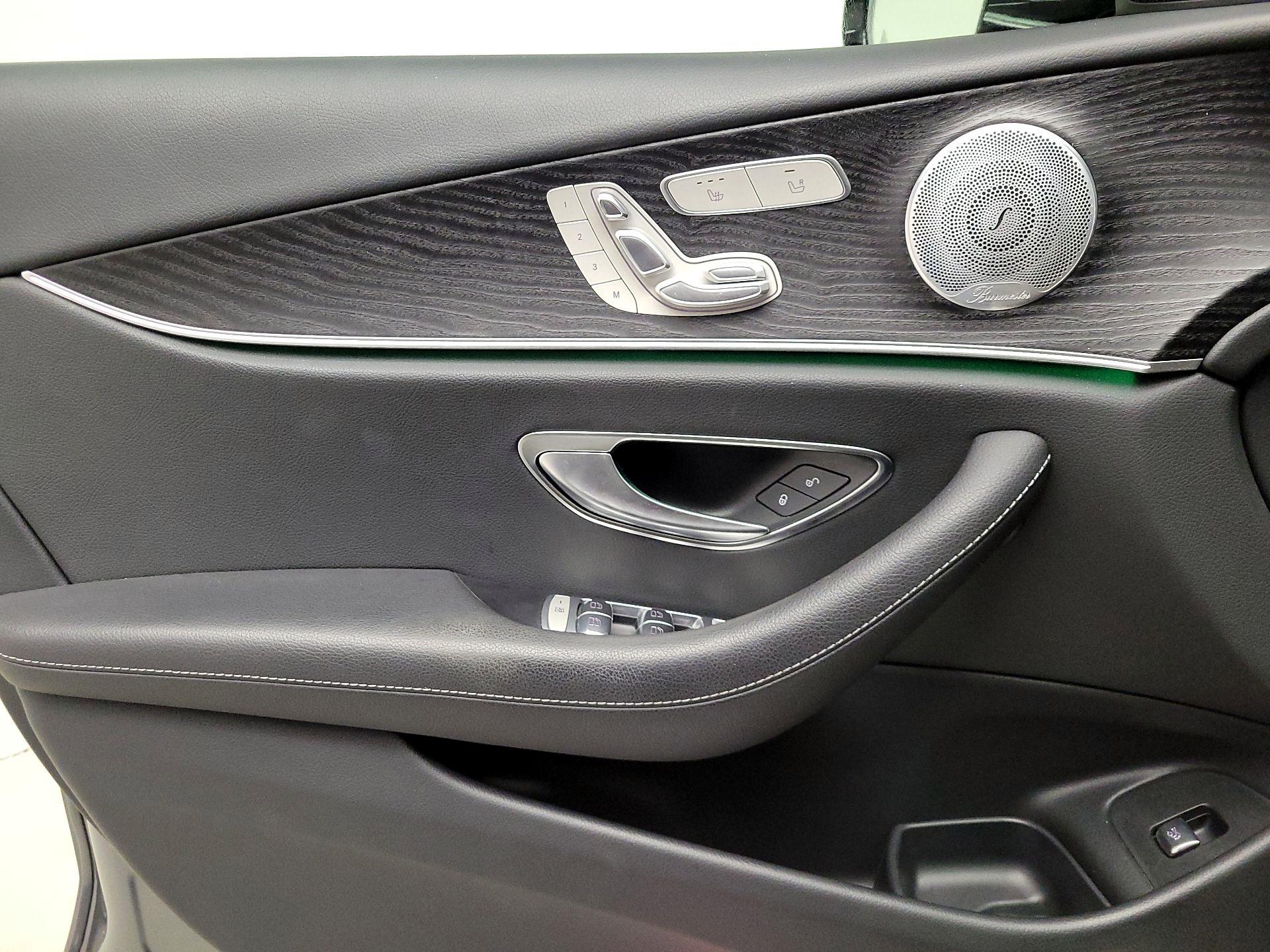 Thumbnail: 2020 Mercedes-Benz E-Class - 12