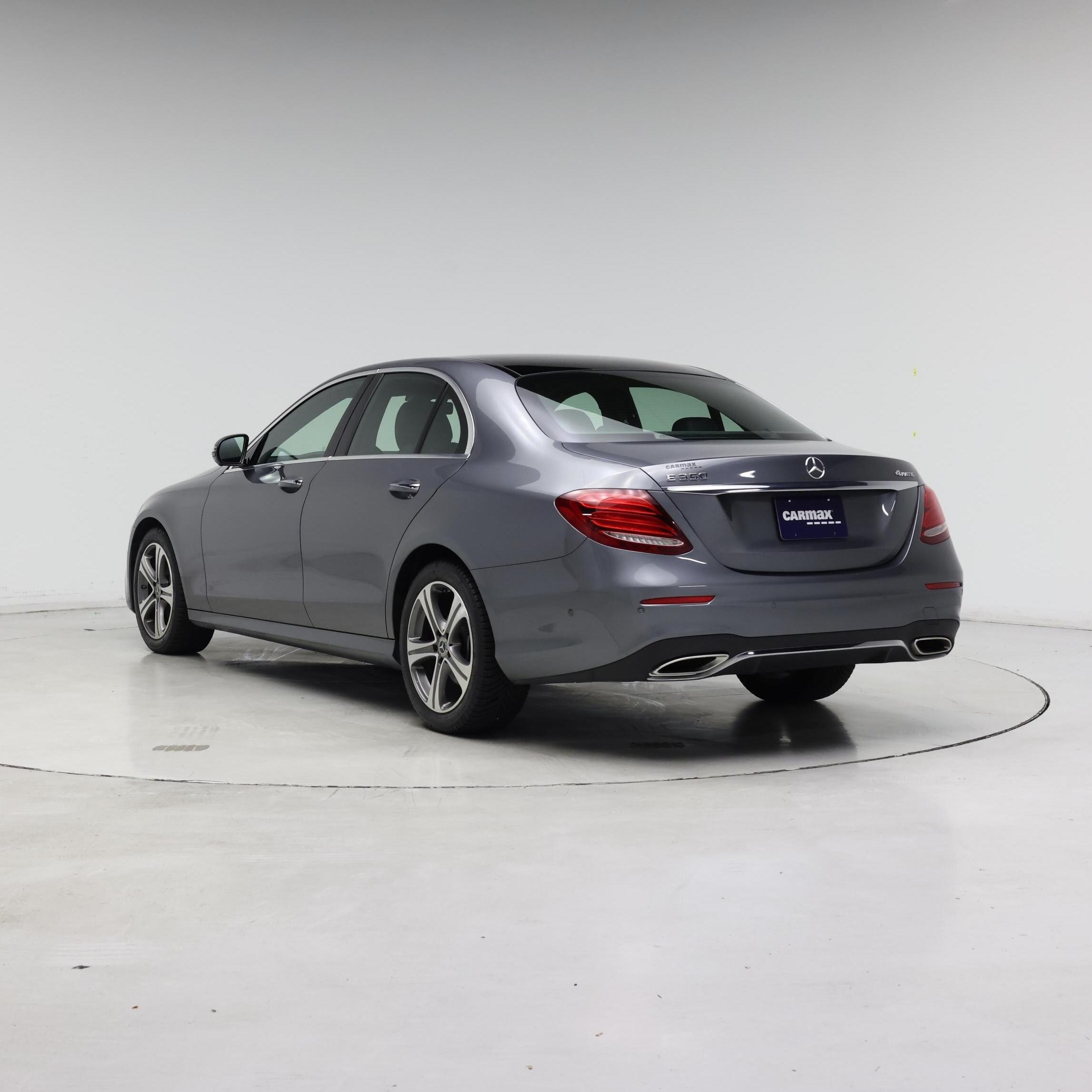 Thumbnail: 2020 Mercedes-Benz E-Class - 2