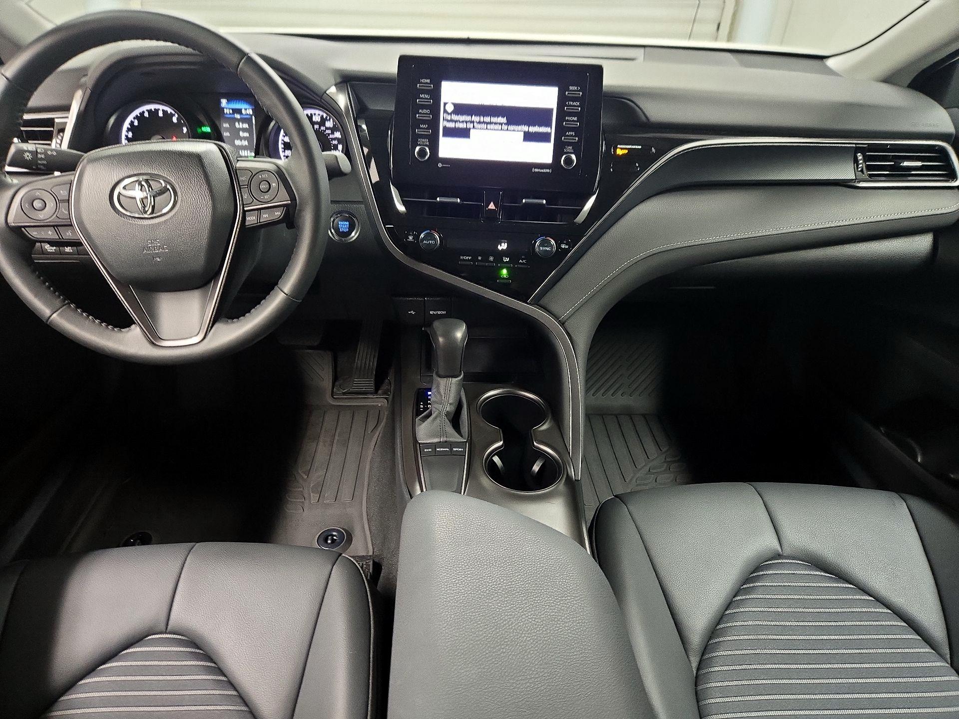 Thumbnail: 2024 Toyota Camry - 9