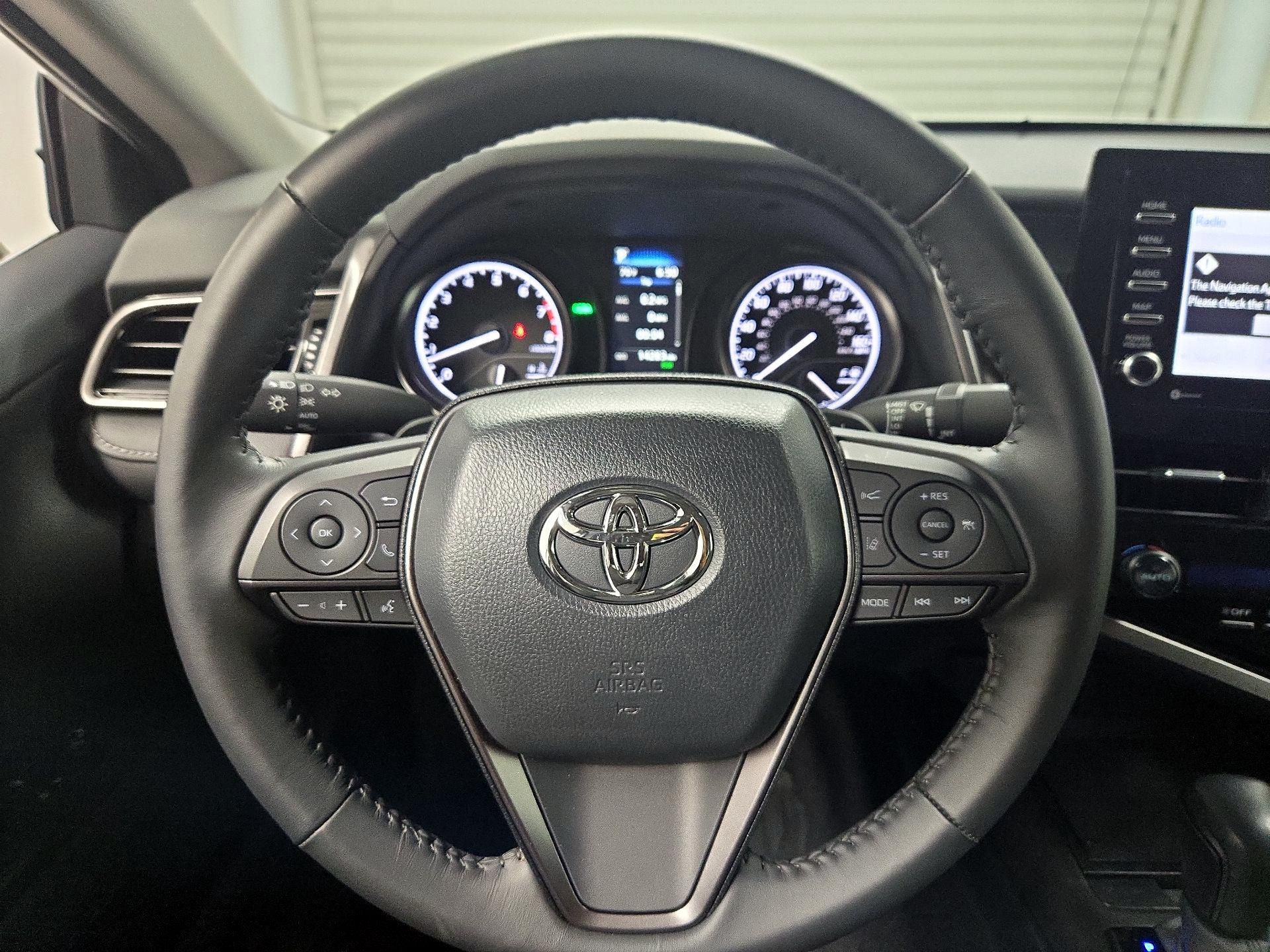 Thumbnail: 2024 Toyota Camry - 10