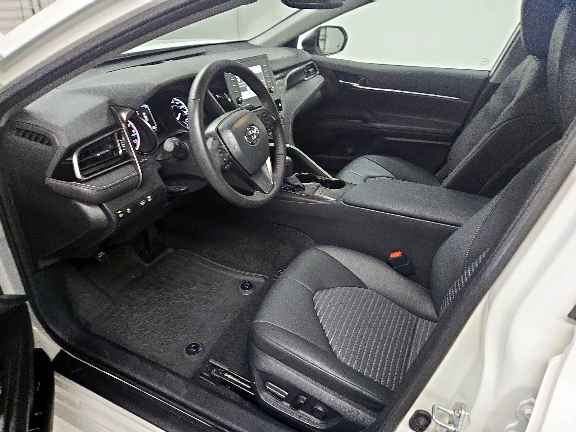 Thumbnail: 2024 Toyota Camry - 11