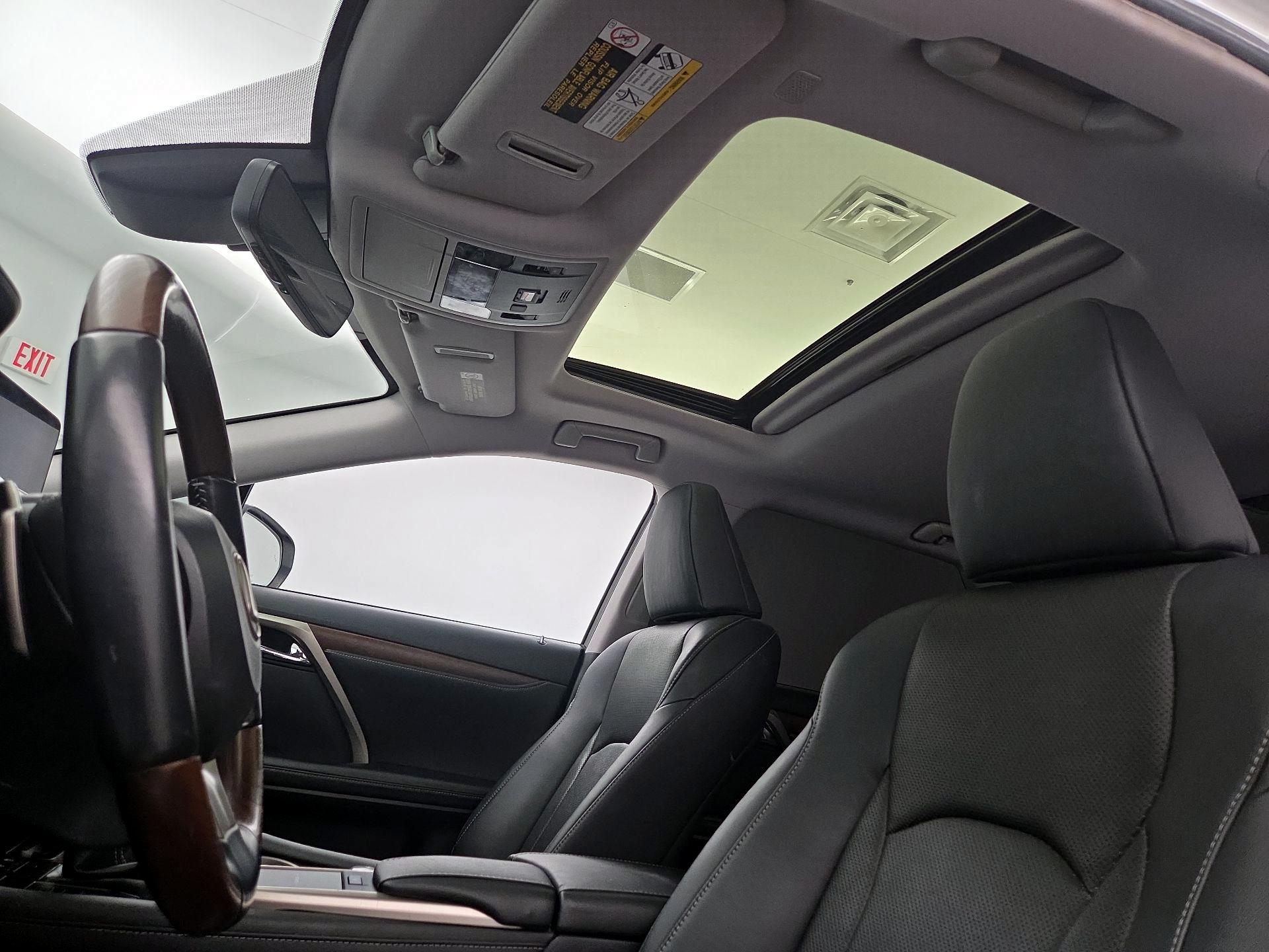 Thumbnail: 2020 Lexus RX - 20