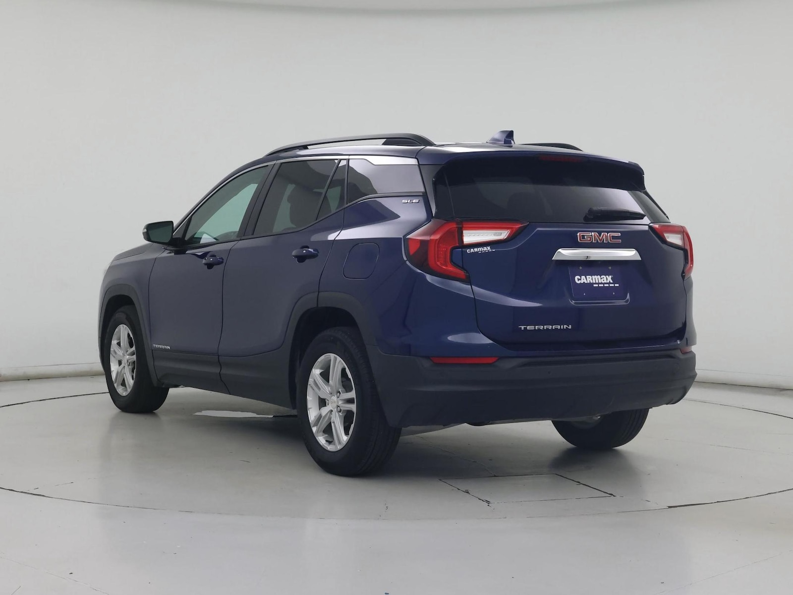 2023 GMC Terrain SLE - Photo 3