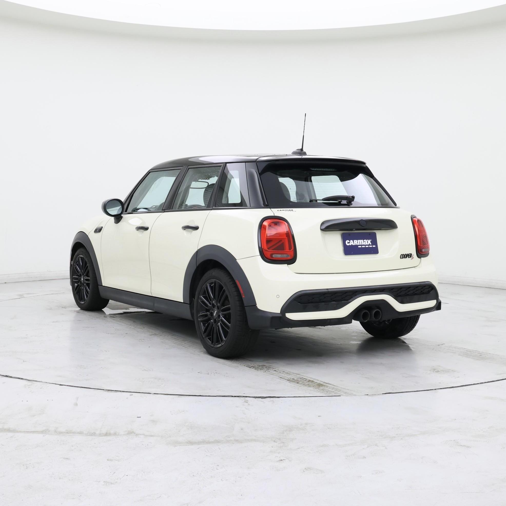Thumbnail: 2022 MINI Cooper Hardtop - 2