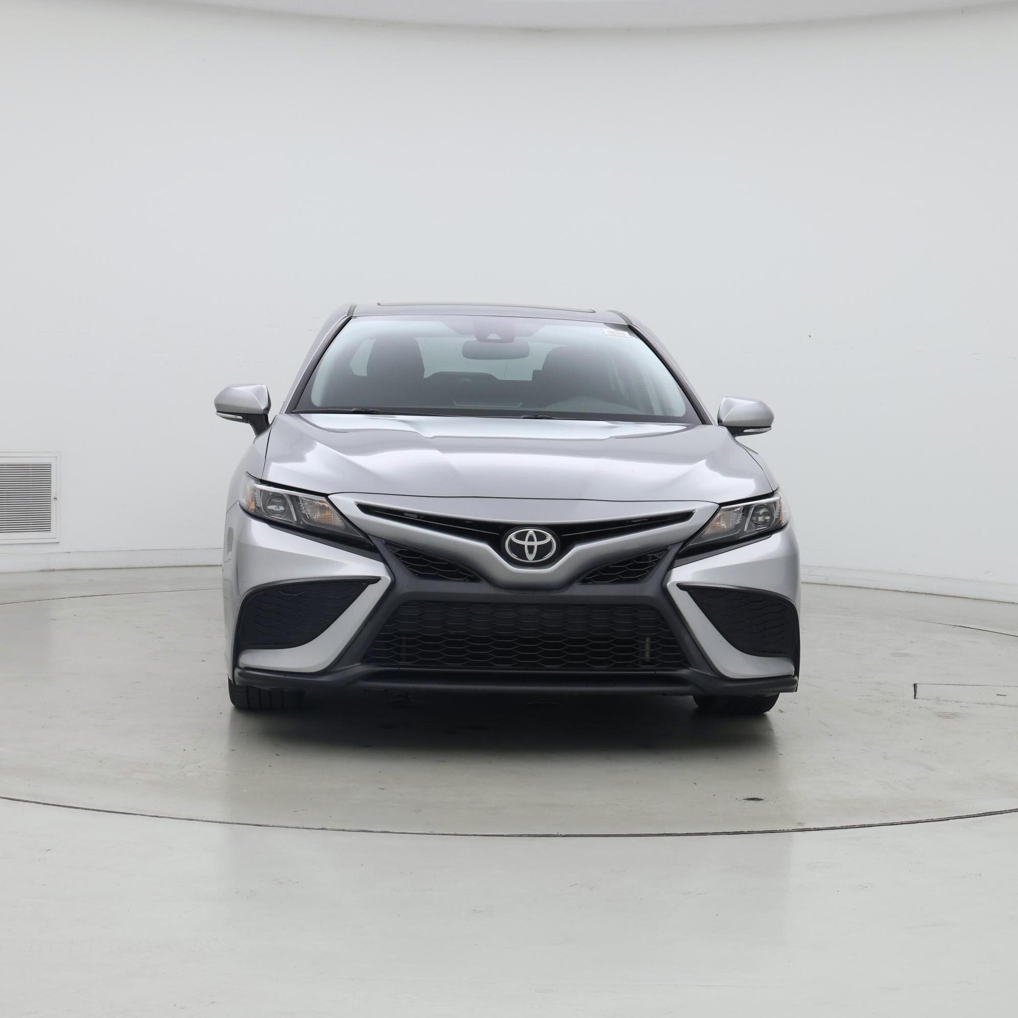 Thumbnail: 2022 Toyota Camry - 5