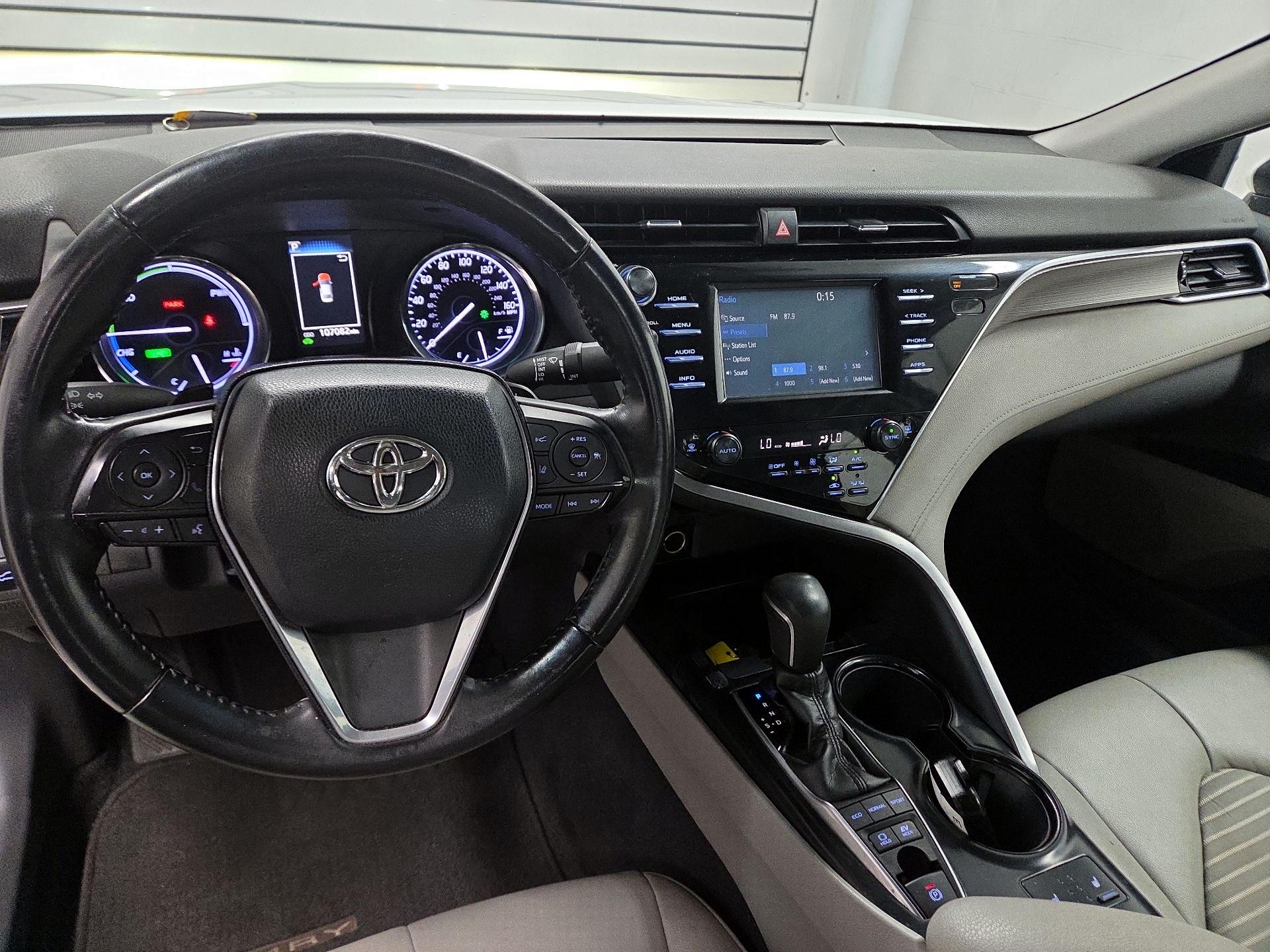 Thumbnail: 2018 Toyota Camry - 8