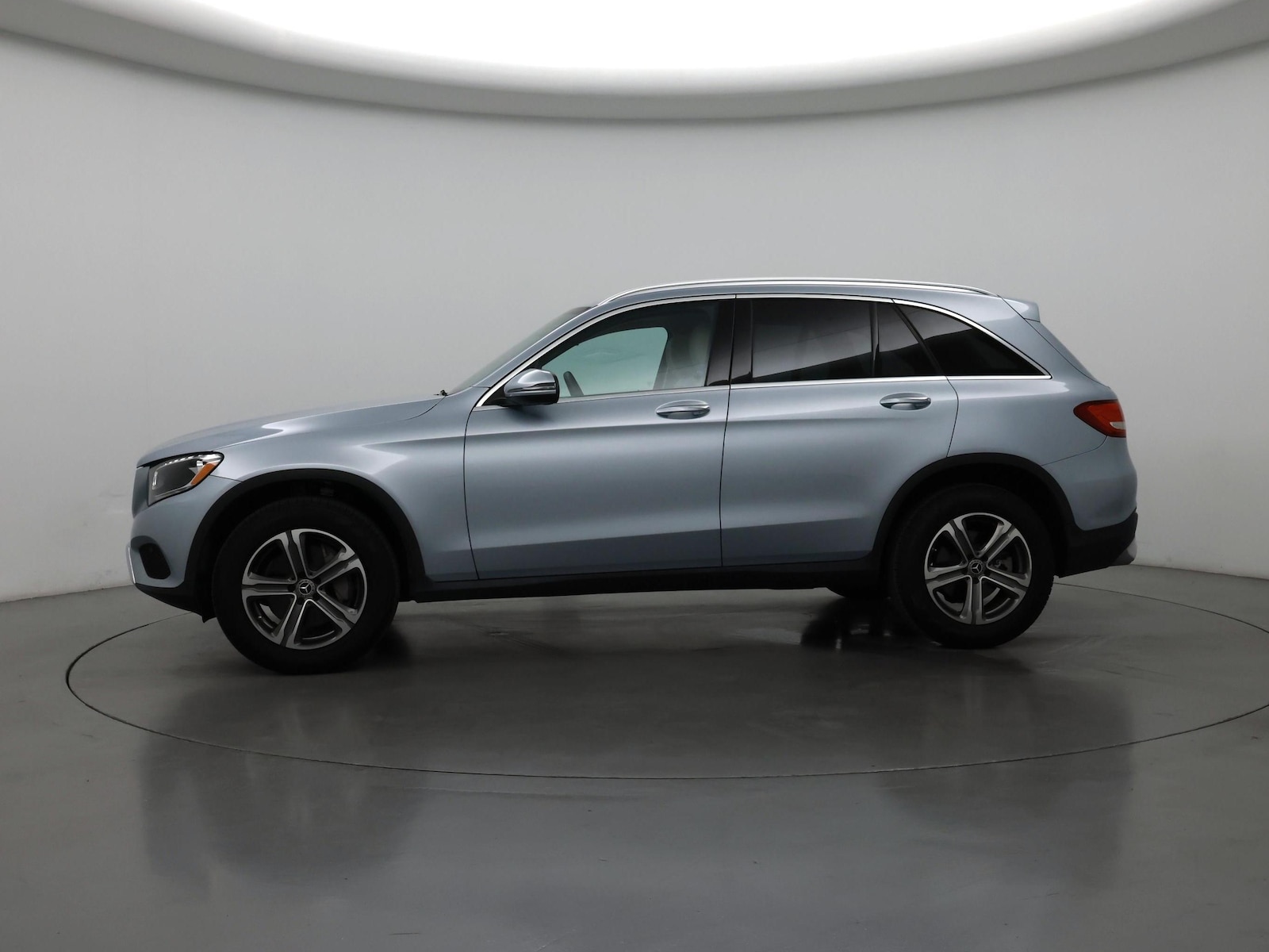 2018 Mercedes-Benz GLC GLC300 - Photo 4