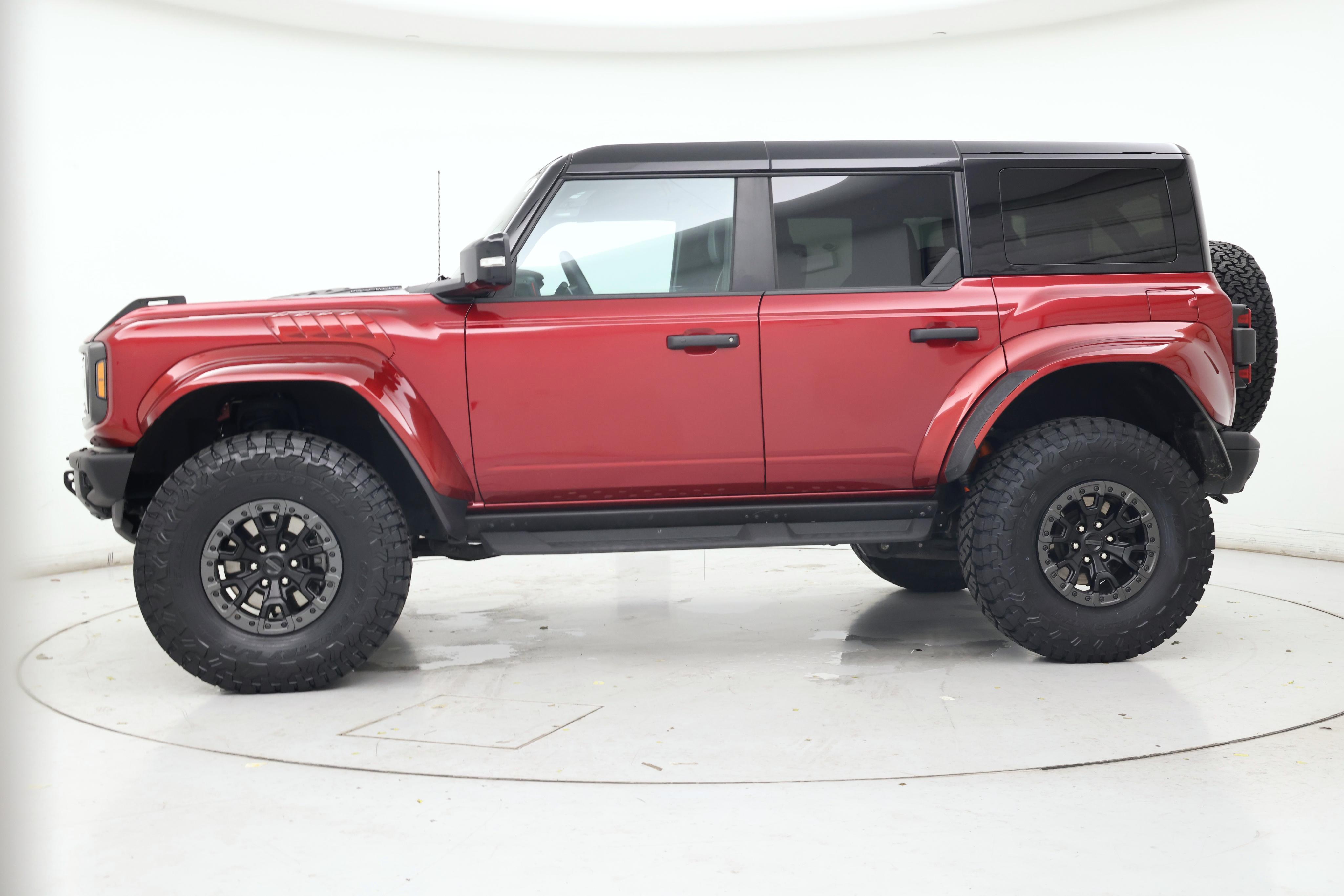 Thumbnail: 2025 Ford Bronco - 3