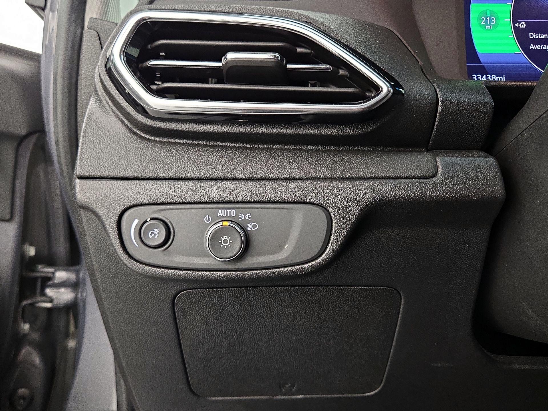 Thumbnail: 2023 Chevrolet Bolt EV - 13
