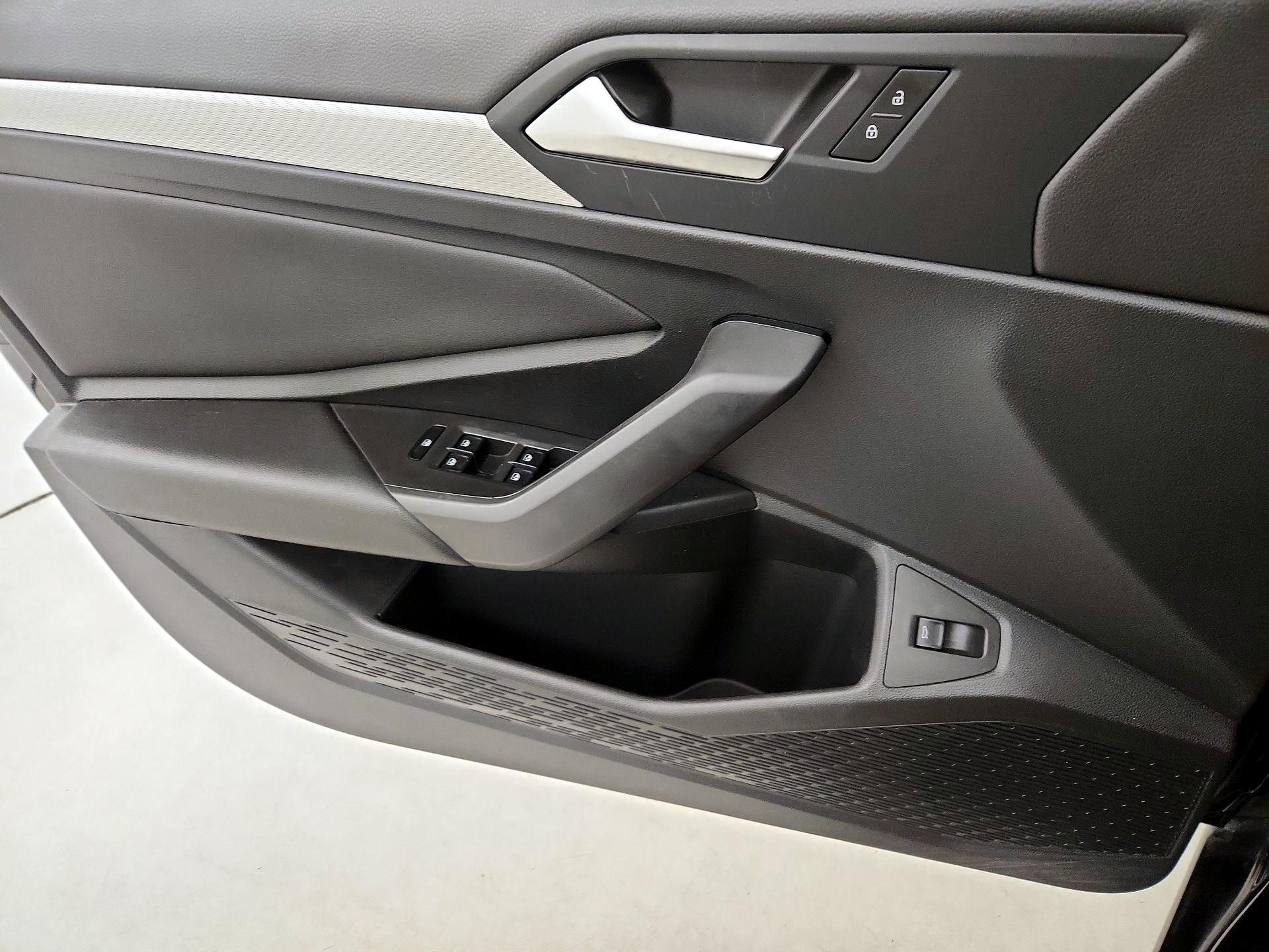 Thumbnail: 2020 Volkswagen Jetta - 12