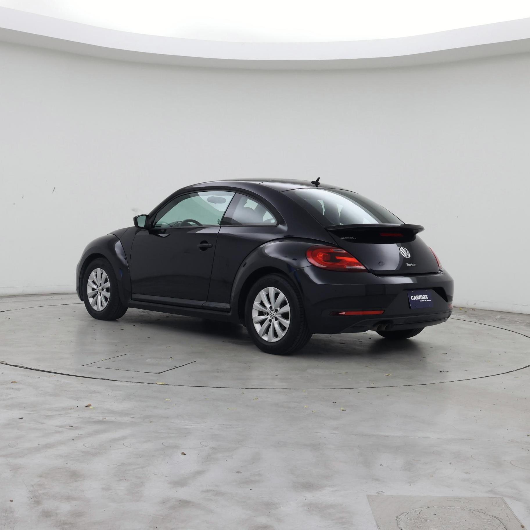 Thumbnail: 2018 Volkswagen Beetle - 2
