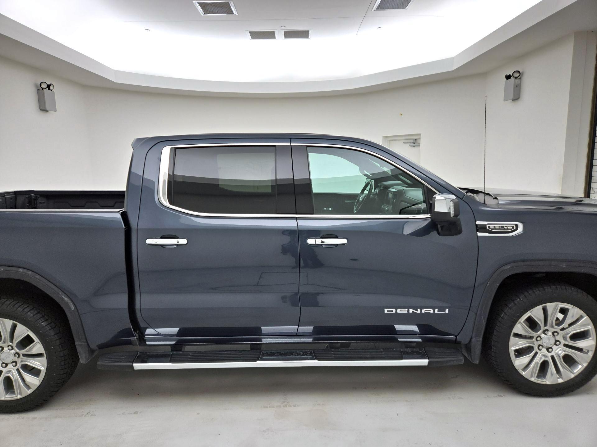 Thumbnail: 2020 GMC Sierra 1500 - 4