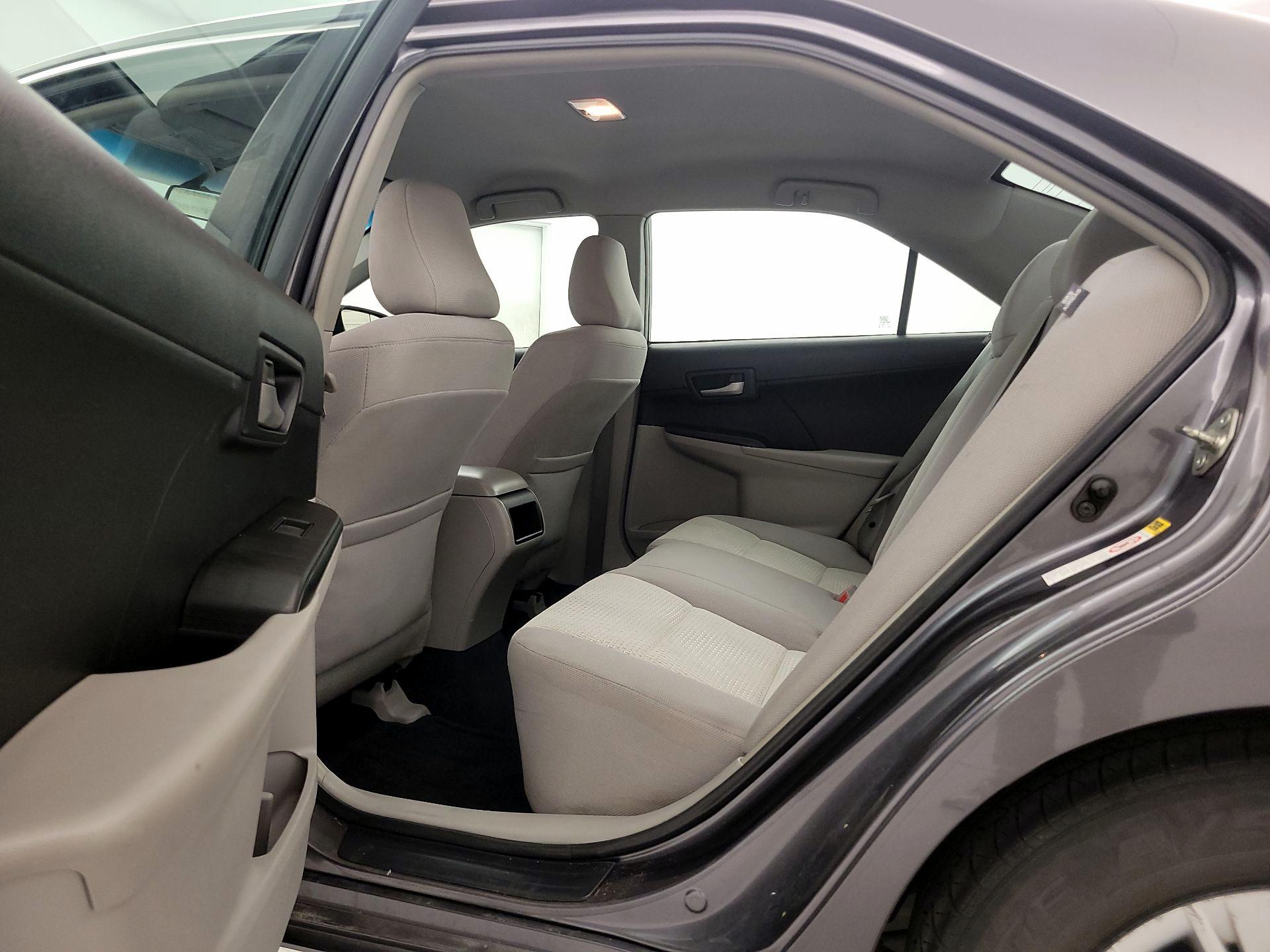 Thumbnail: 2014 Toyota Camry - 19