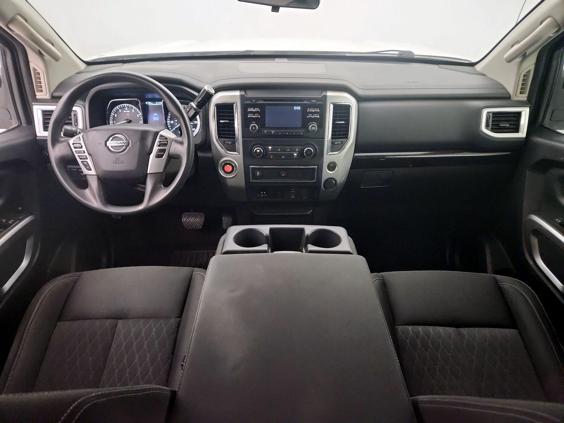 Thumbnail: 2017 Nissan Titan - 9