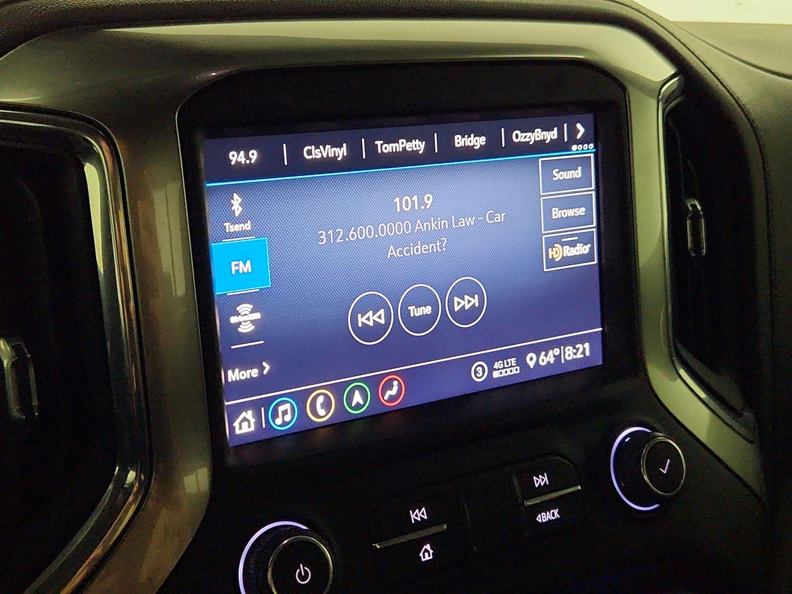 2020 Chevrolet Silverado 3500HD LTZ - Photo 17