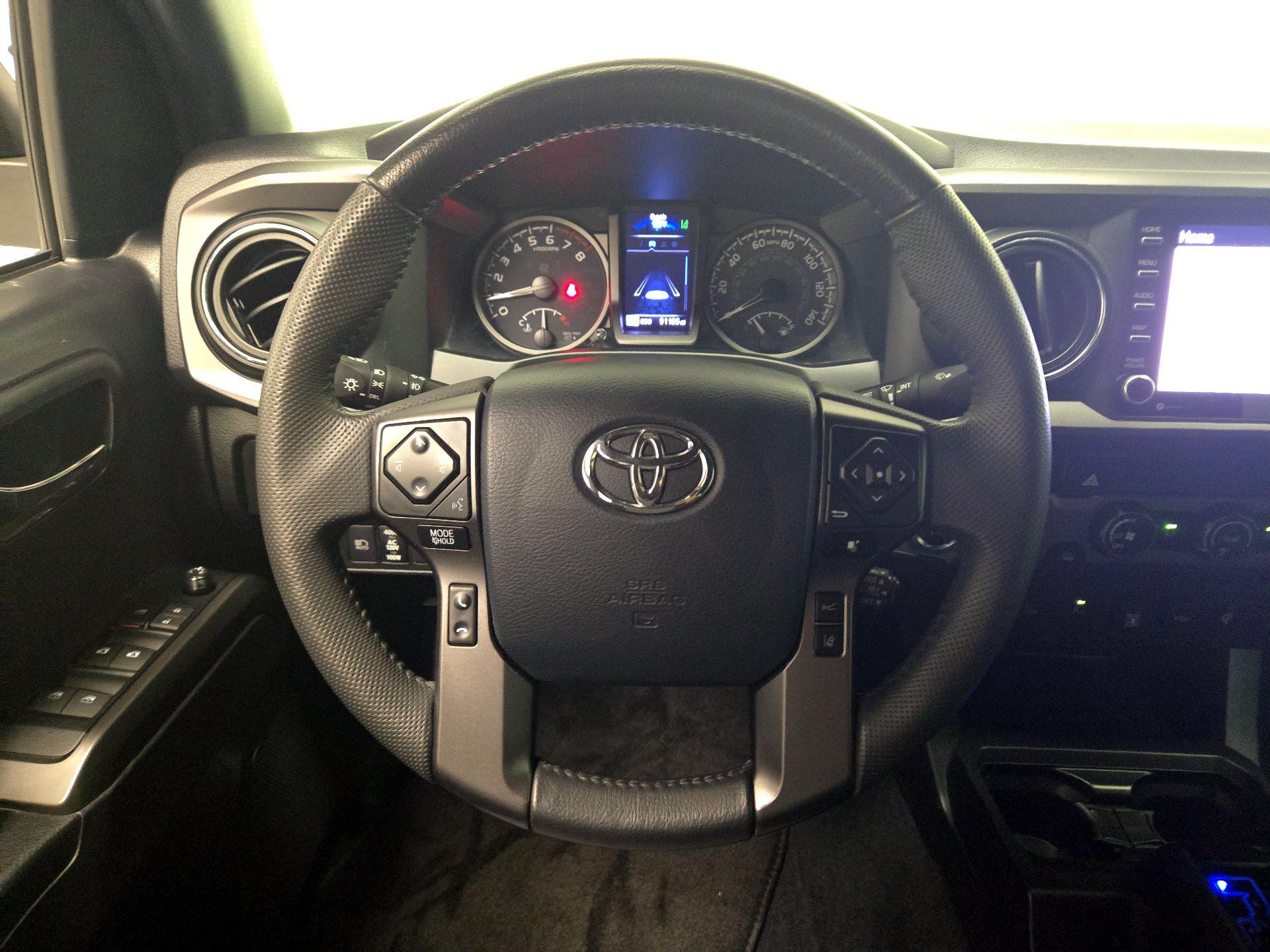 Thumbnail: 2020 Toyota Tacoma - 10