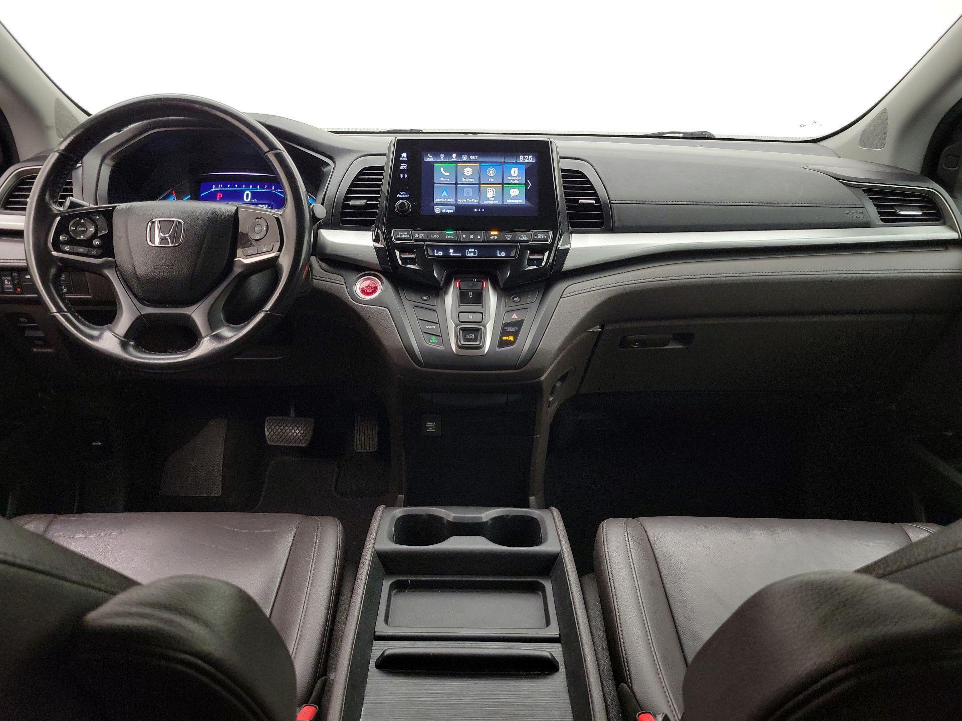 Thumbnail: 2018 Honda Odyssey - 9