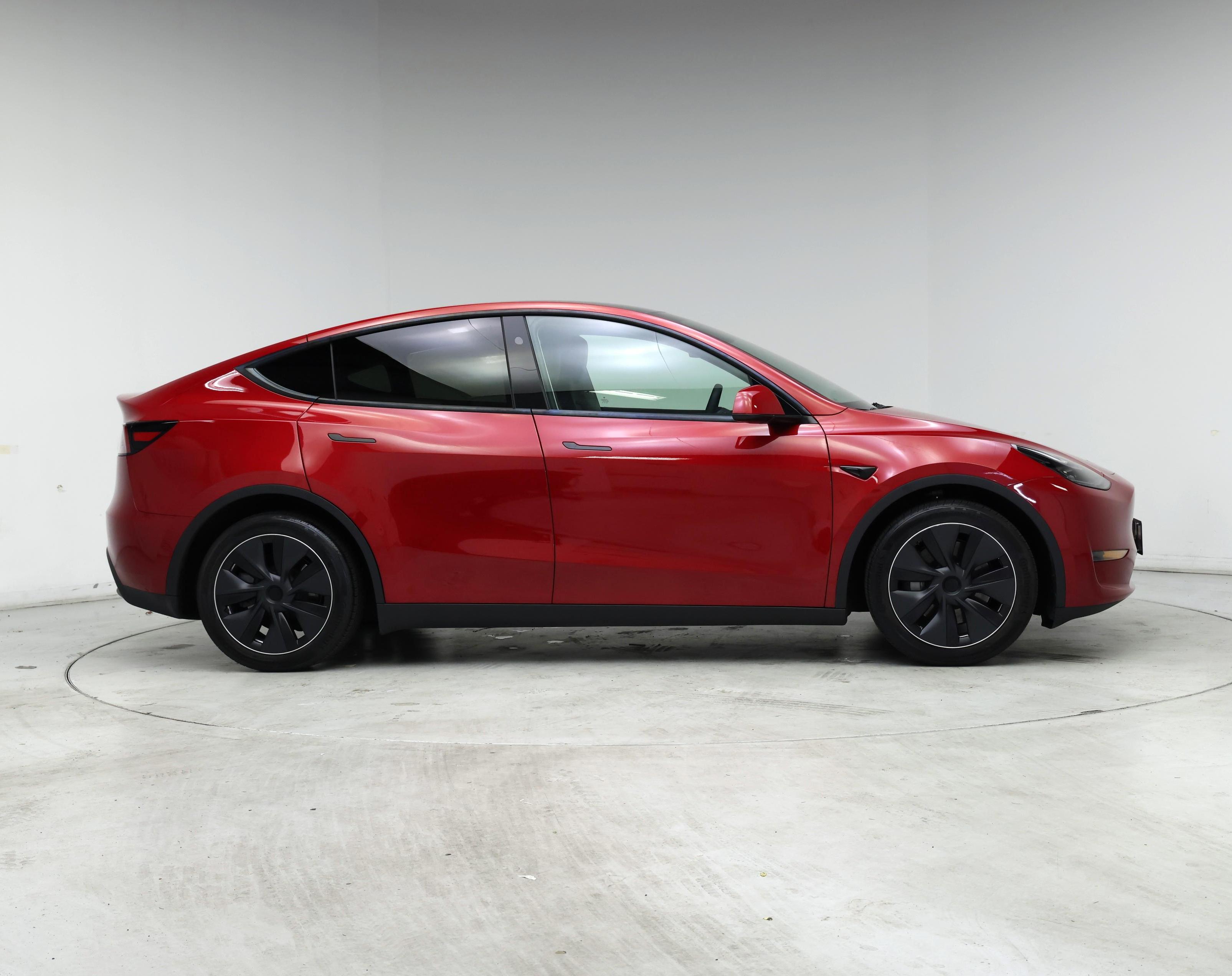 Thumbnail: 2023 Tesla Model Y - 7