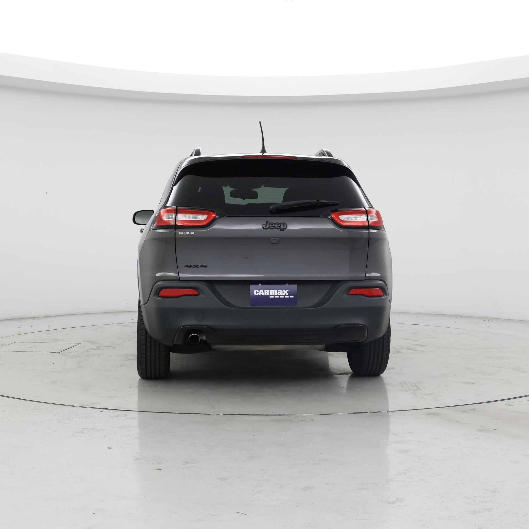 Thumbnail: 2016 Jeep Cherokee - 6