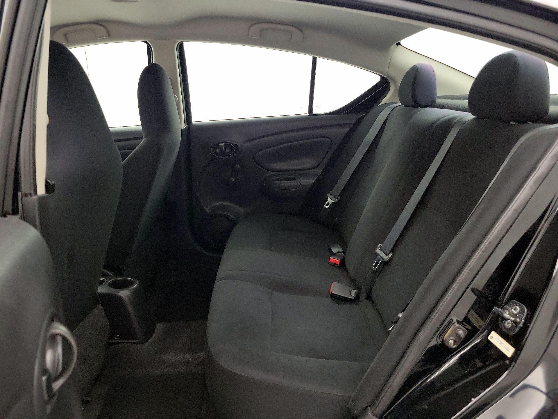 Thumbnail: 2015 Nissan Versa - 17