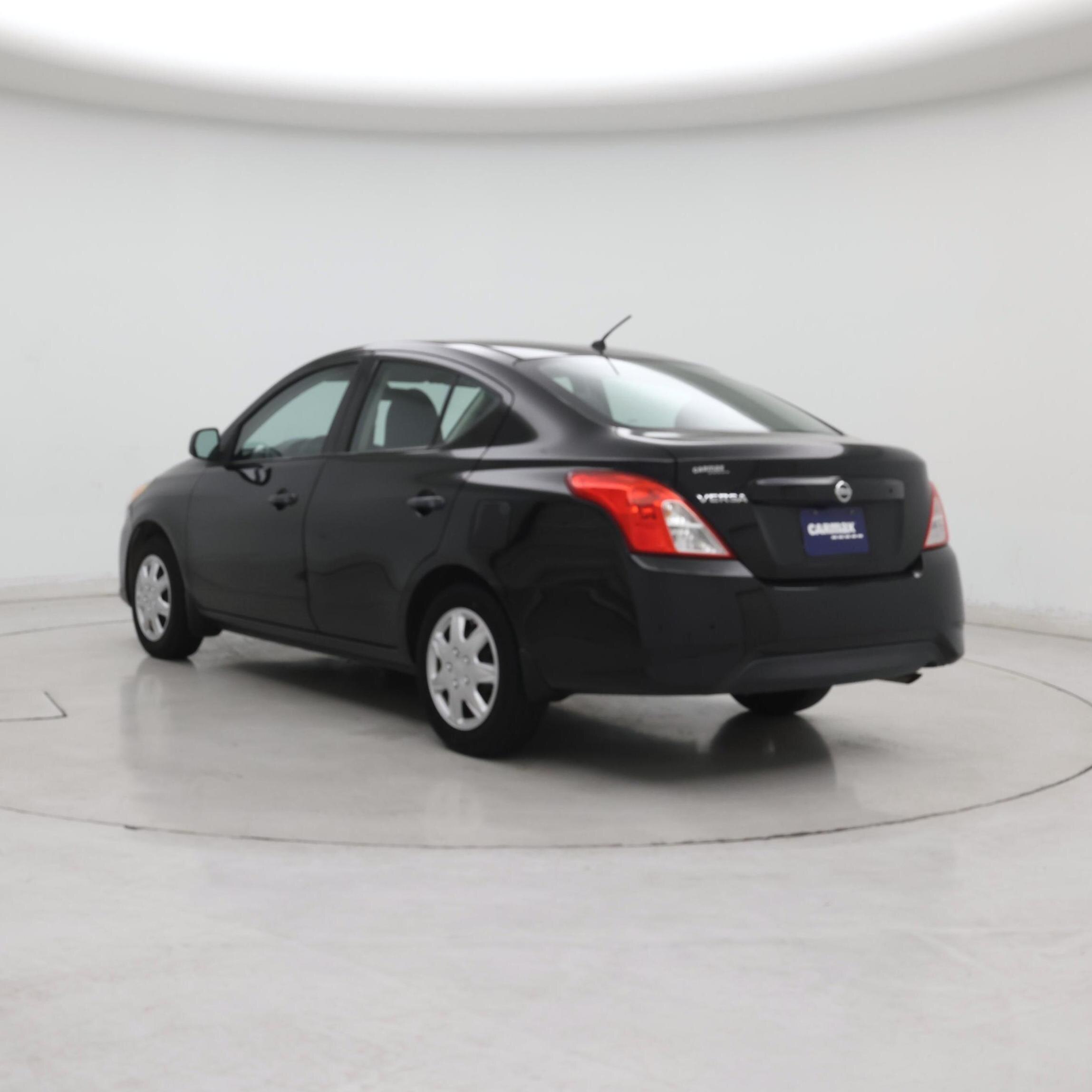 Thumbnail: 2015 Nissan Versa - 2