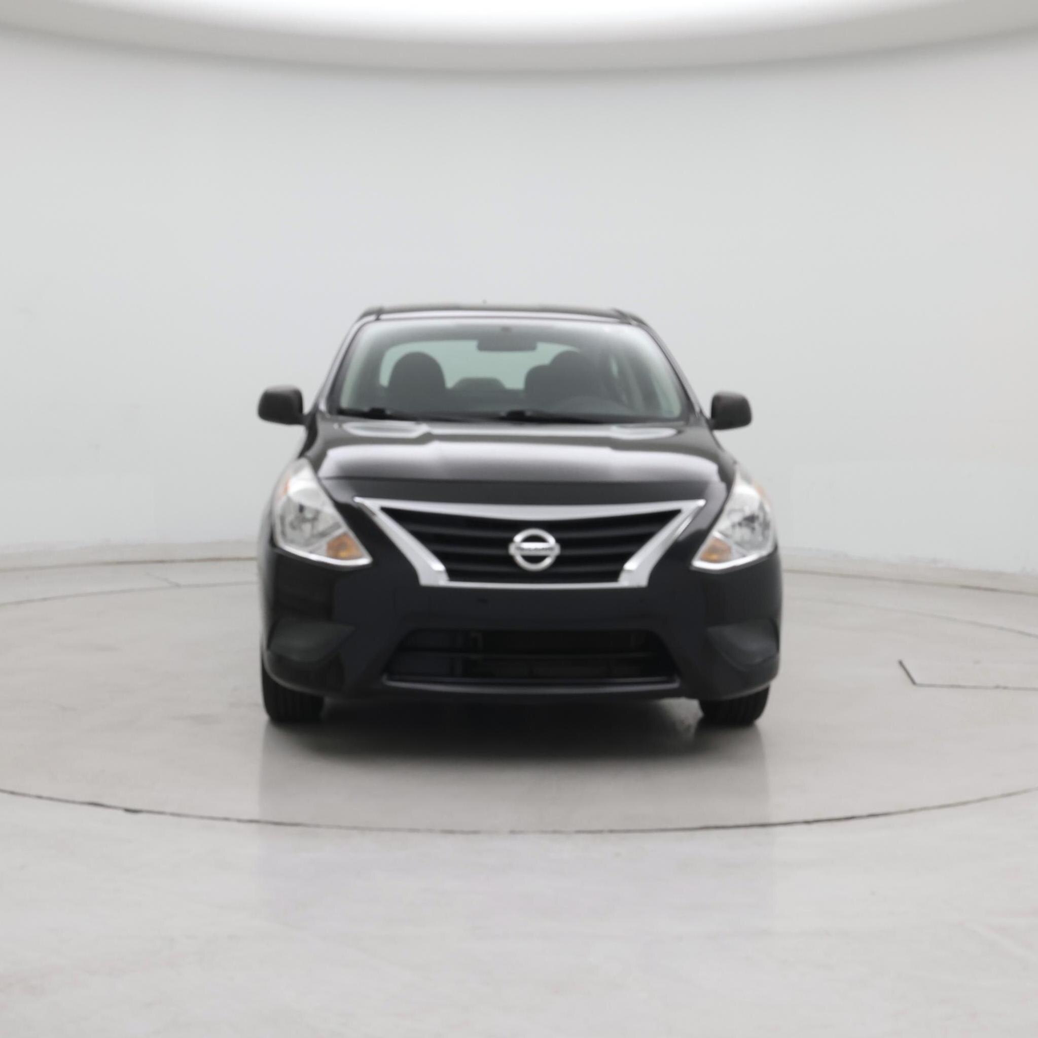 Thumbnail: 2015 Nissan Versa - 5