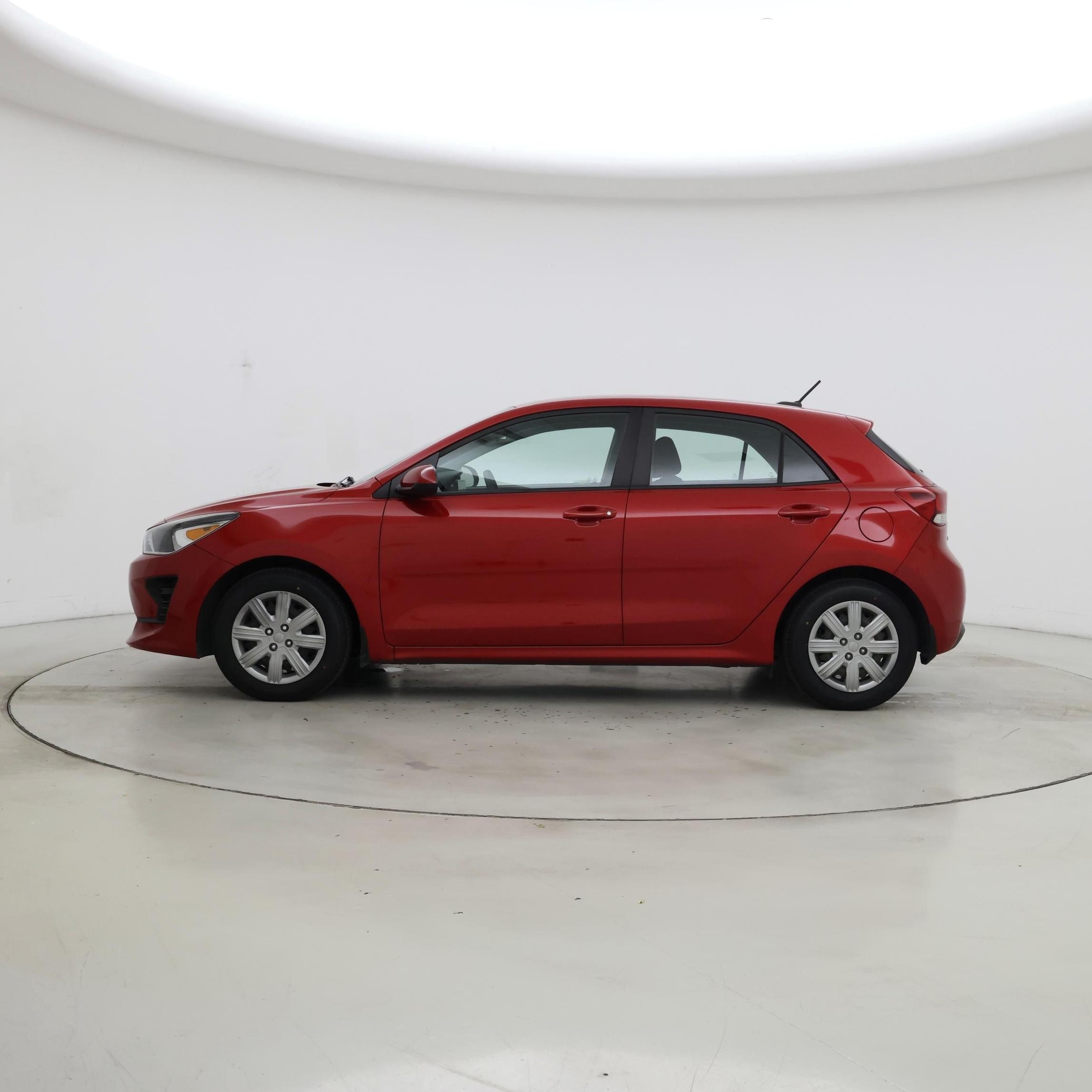Thumbnail: 2023 Kia Rio - 3