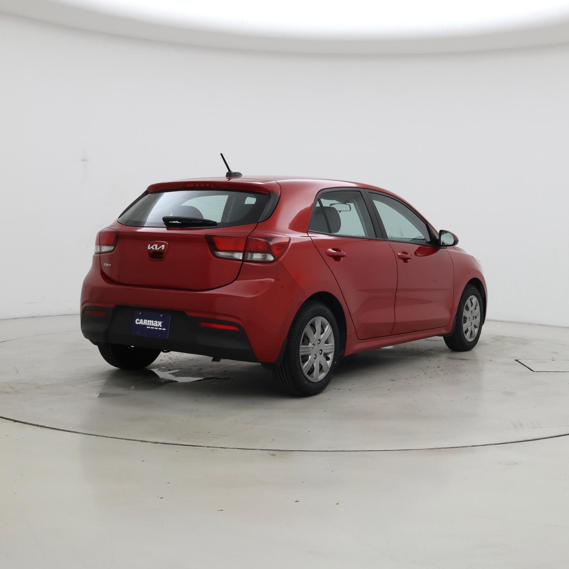 Thumbnail: 2023 Kia Rio - 8