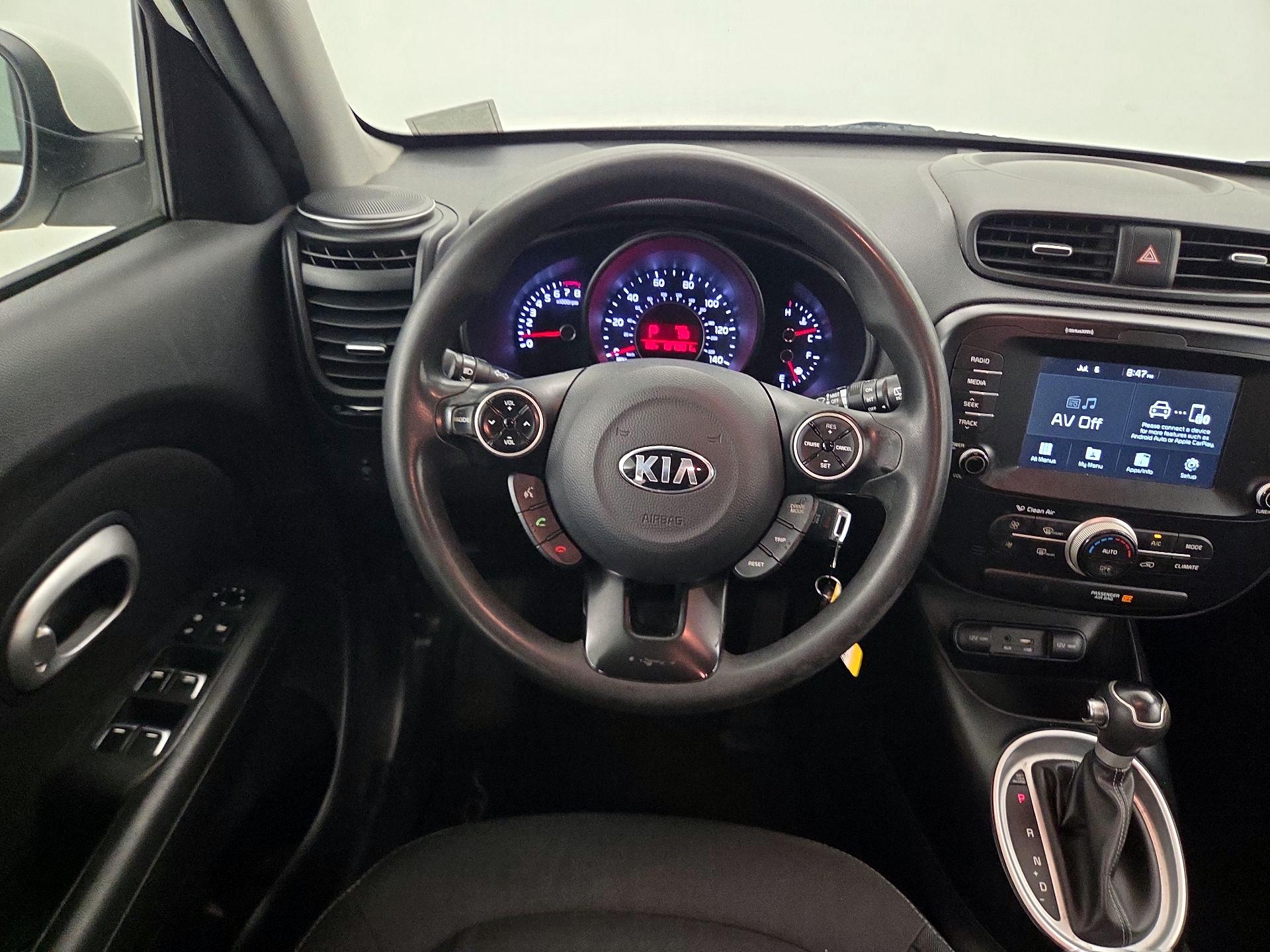 Thumbnail: 2018 Kia Soul - 10