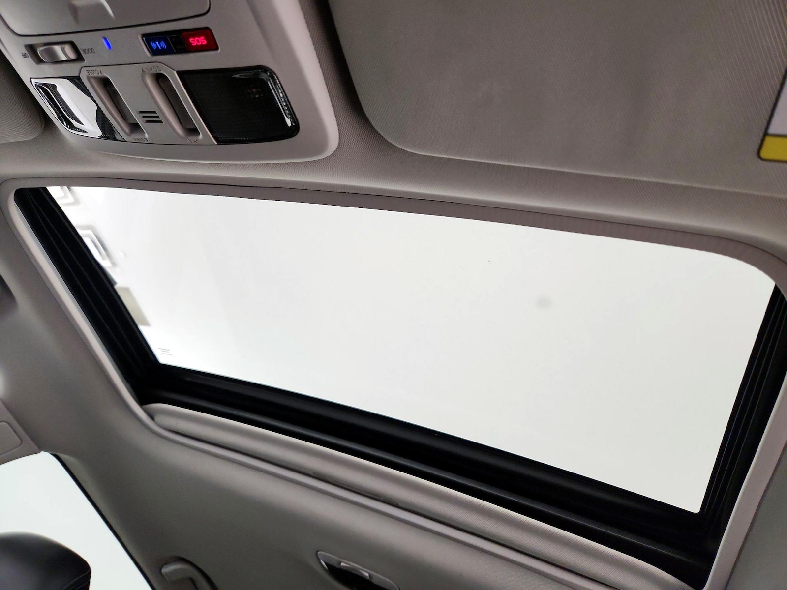 2018 Subaru Outback Limited - Photo 21