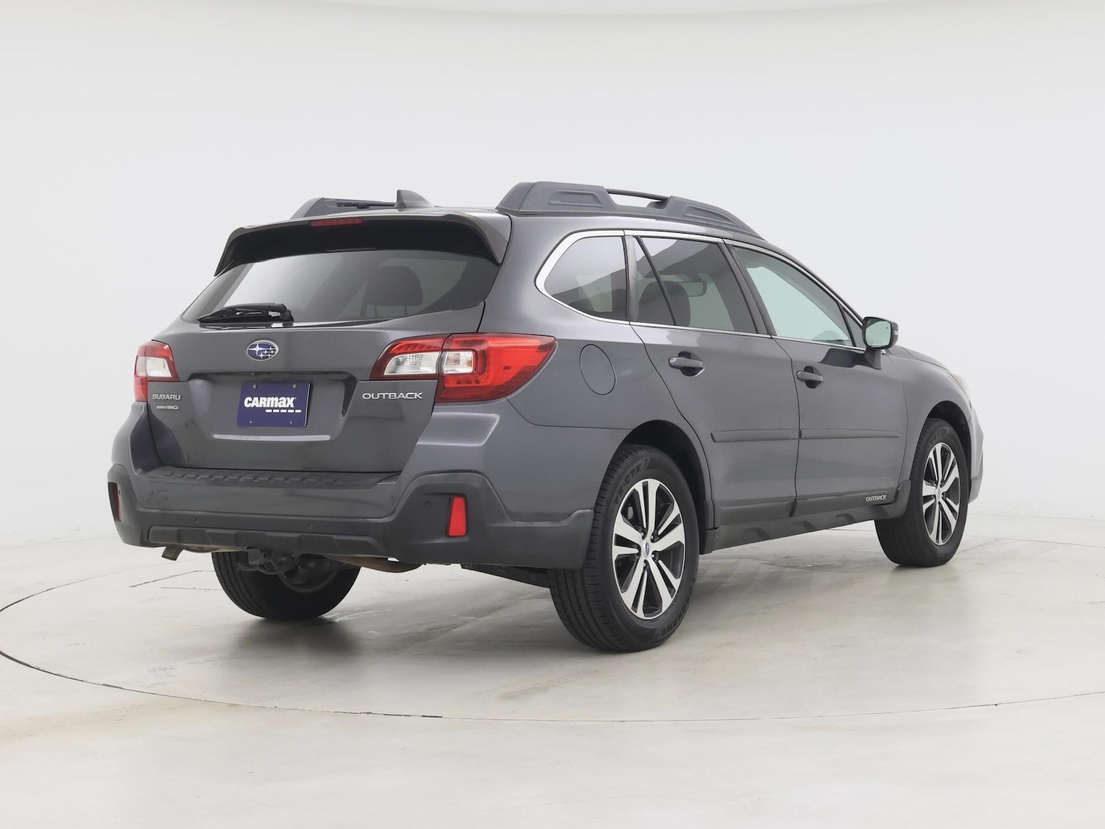 2018 Subaru Outback Limited - Photo 9