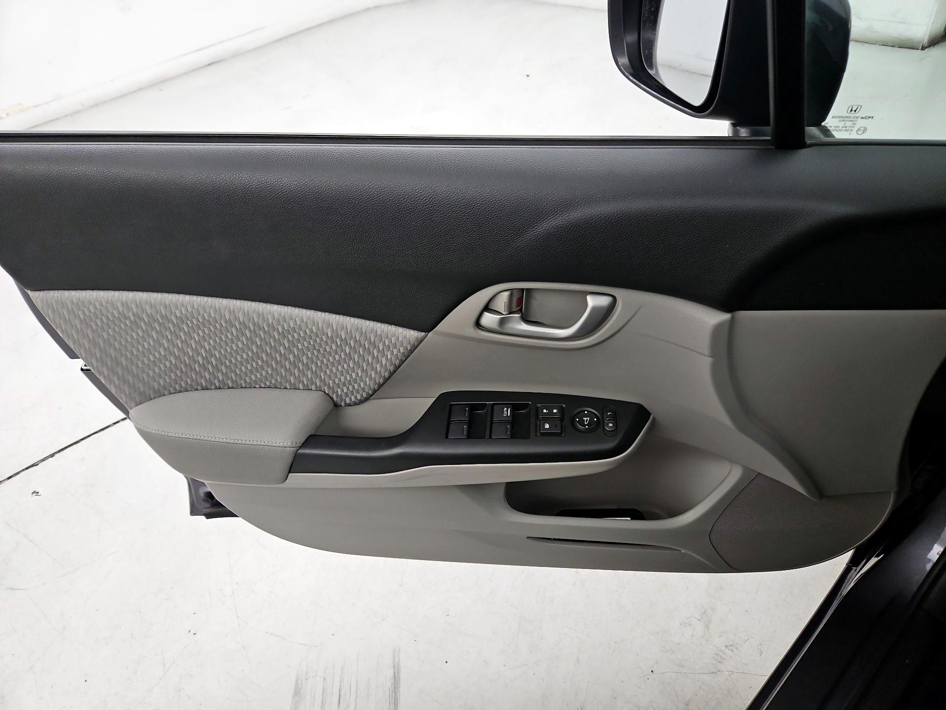 Thumbnail: 2014 Honda Civic - 12