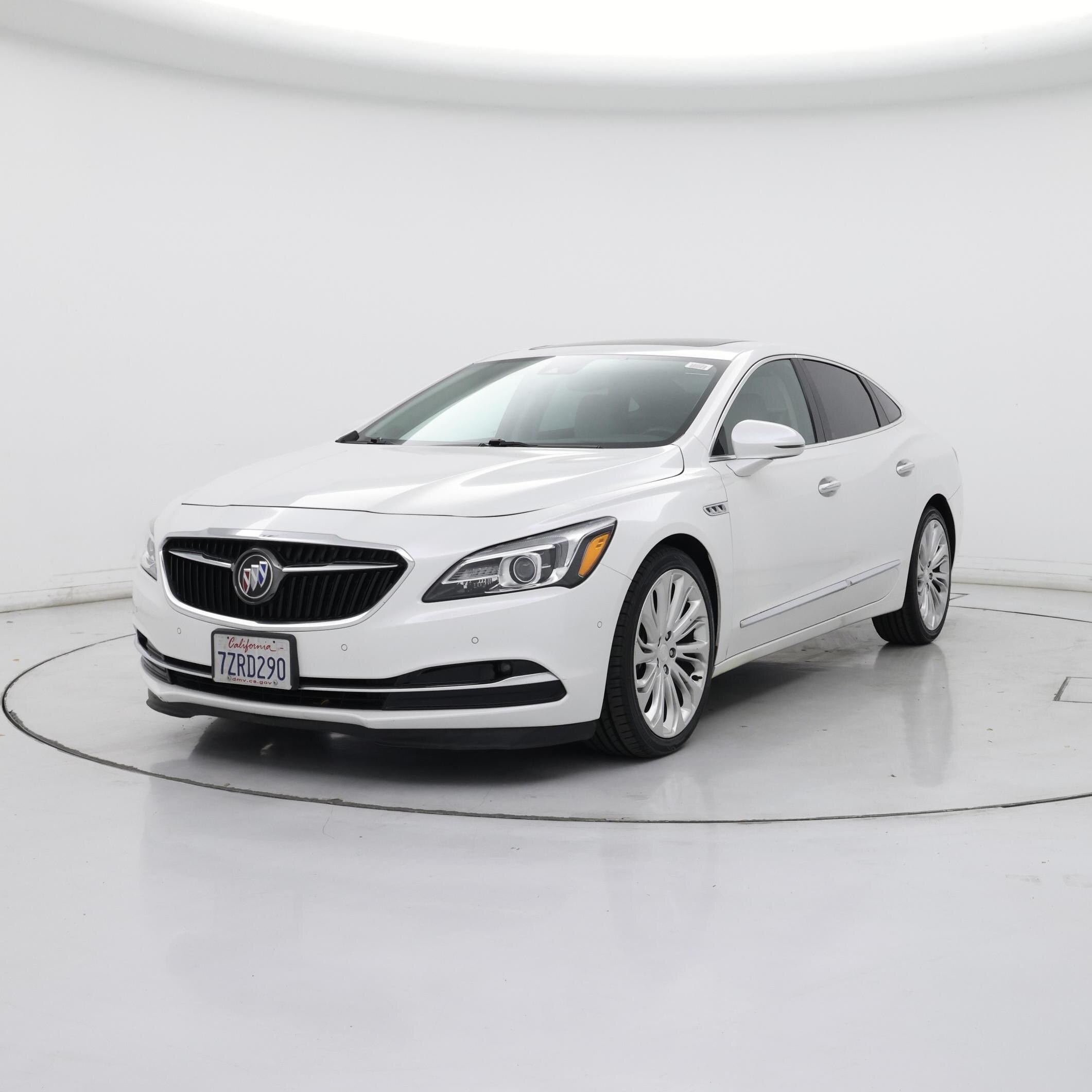 Thumbnail: 2017 Buick LaCrosse - 4