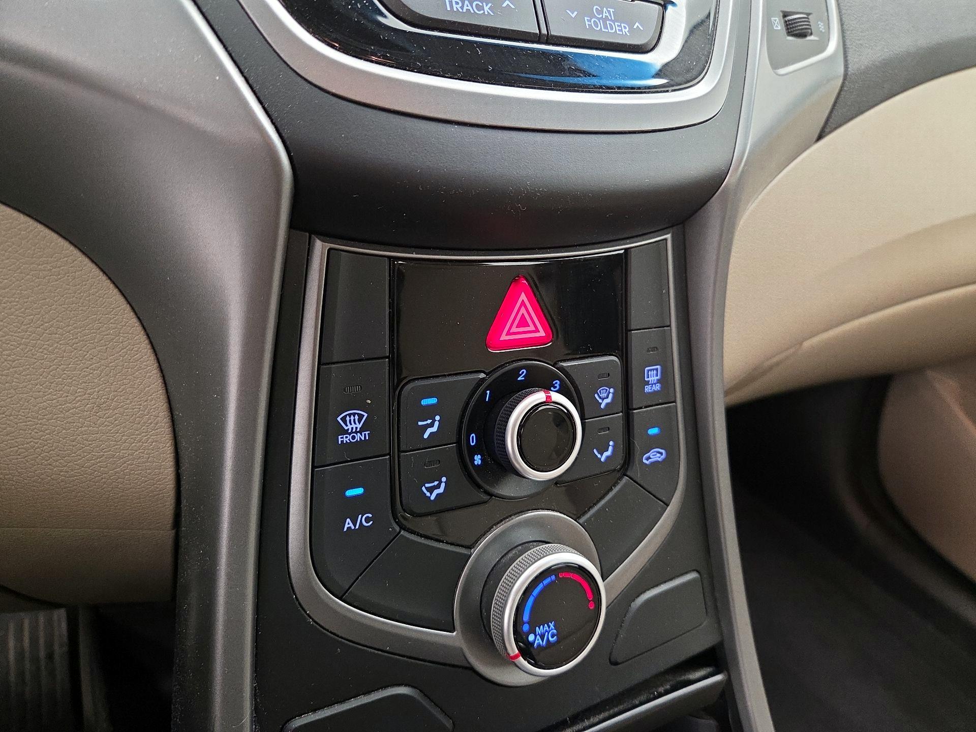 Thumbnail: 2016 Hyundai Elantra - 16