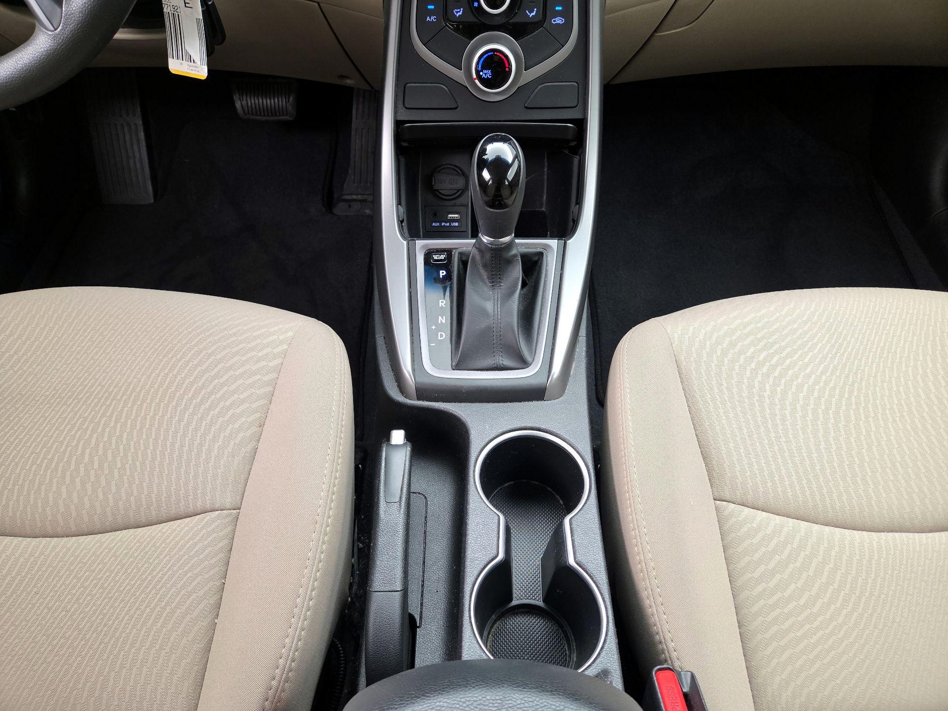 Thumbnail: 2016 Hyundai Elantra - 17
