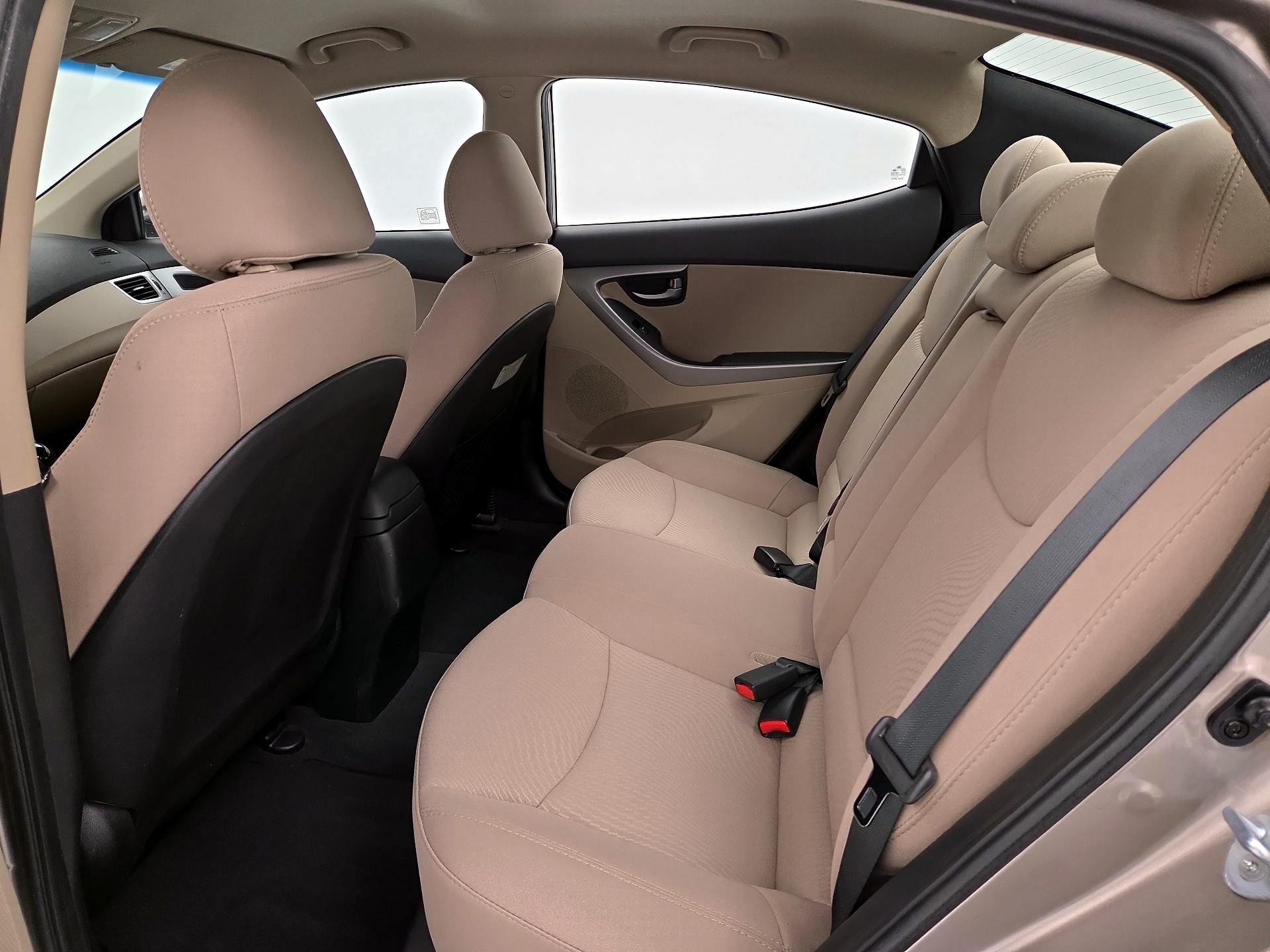 Thumbnail: 2016 Hyundai Elantra - 19