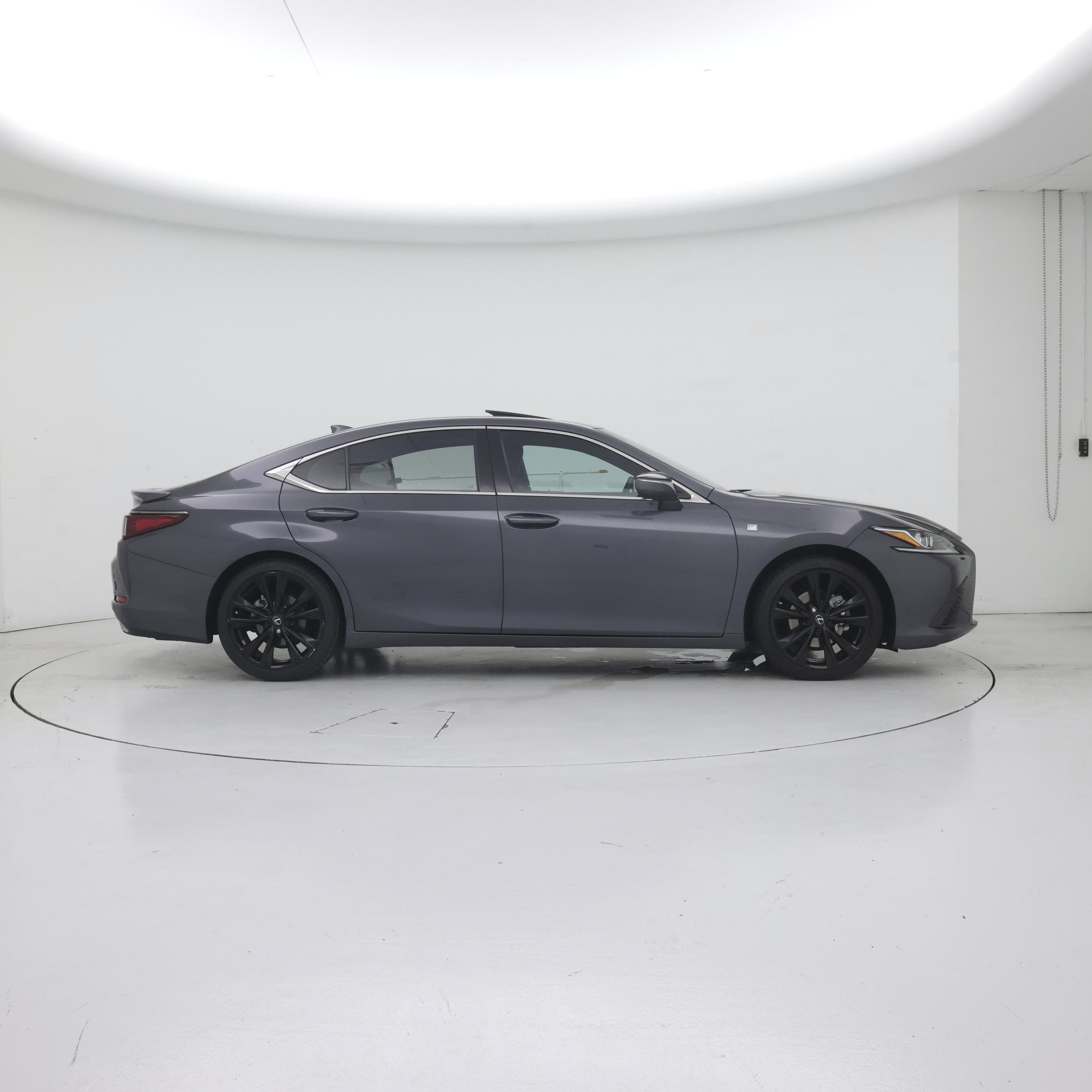 Thumbnail: 2023 Lexus ES - 7
