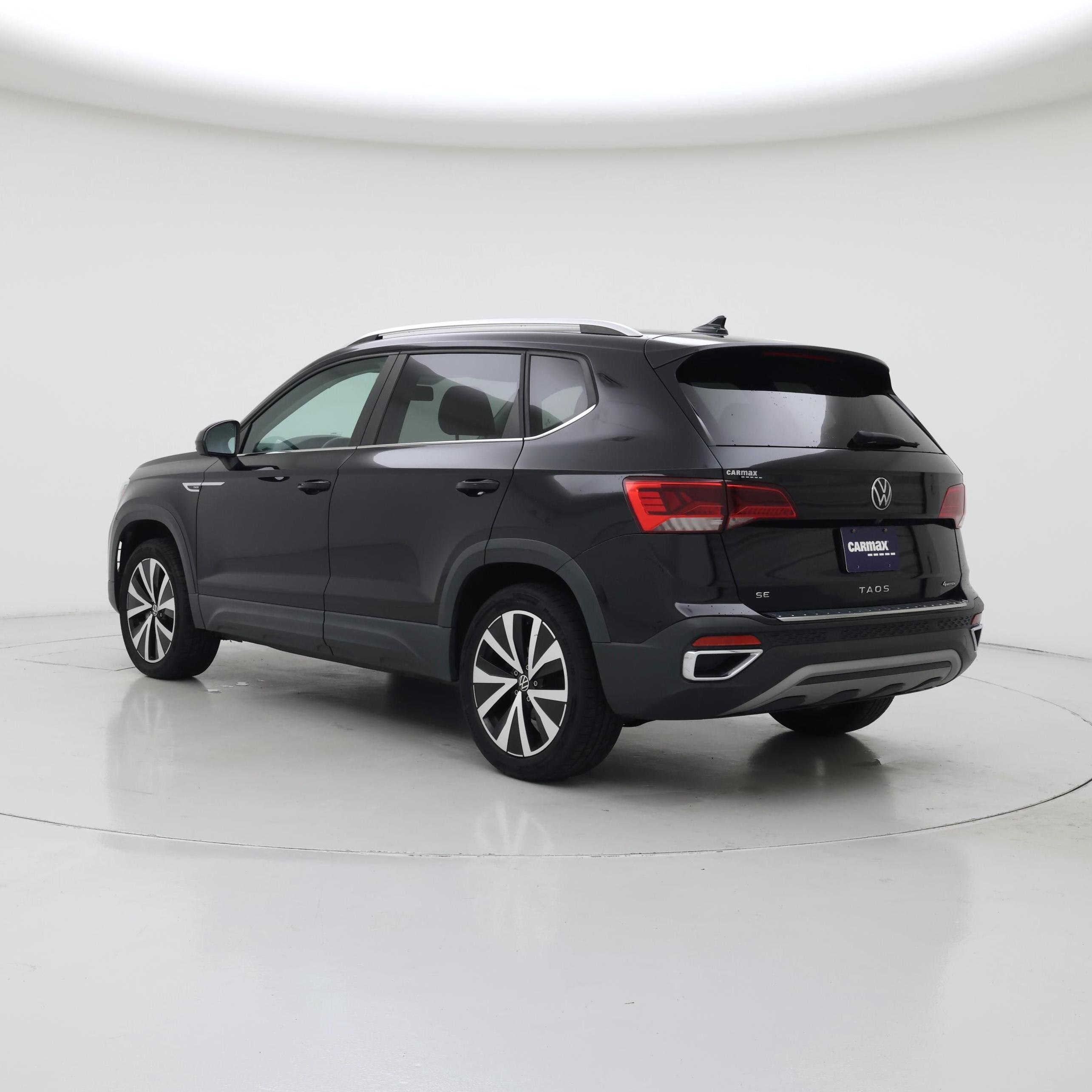 Thumbnail: 2022 Volkswagen Taos - 2