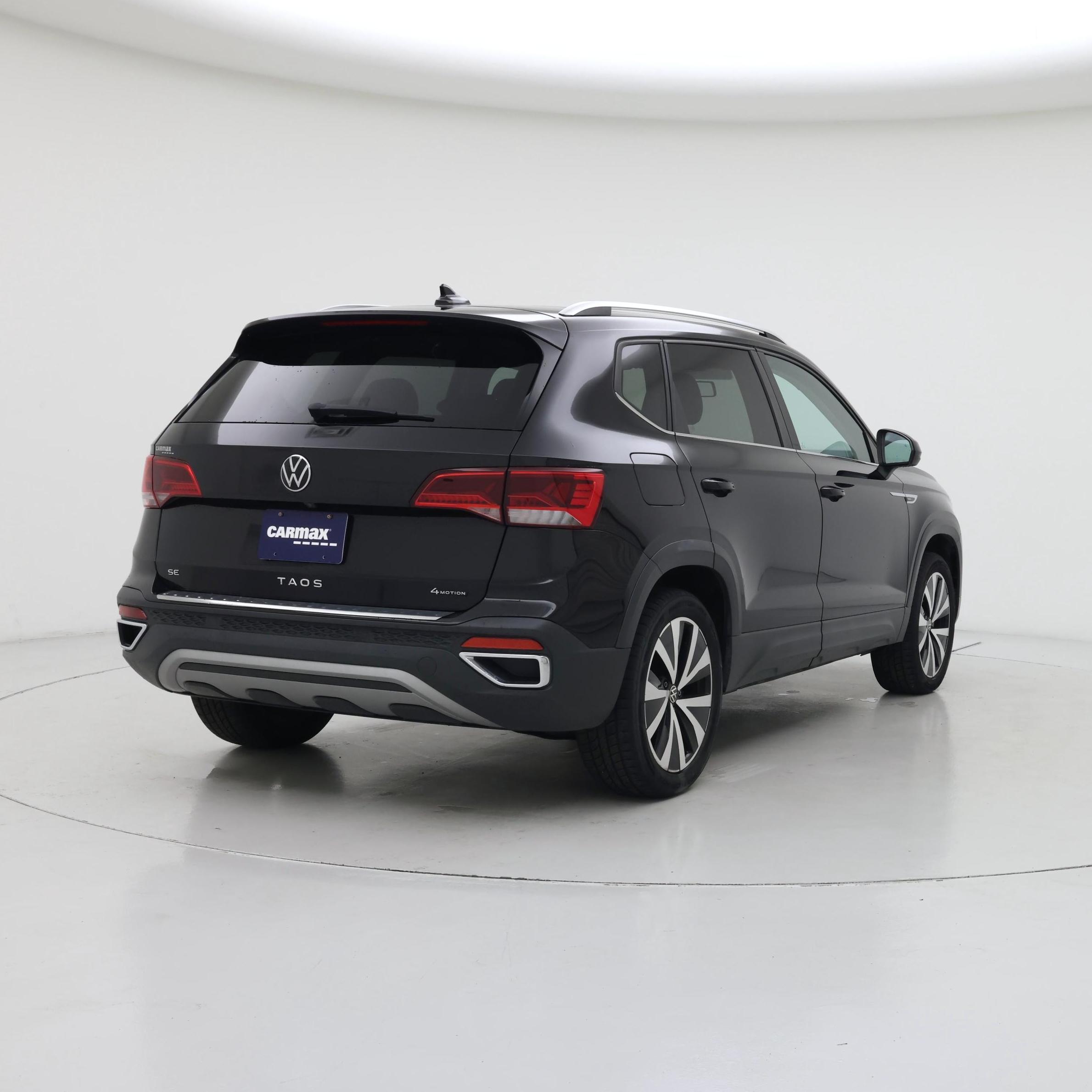 Thumbnail: 2022 Volkswagen Taos - 8