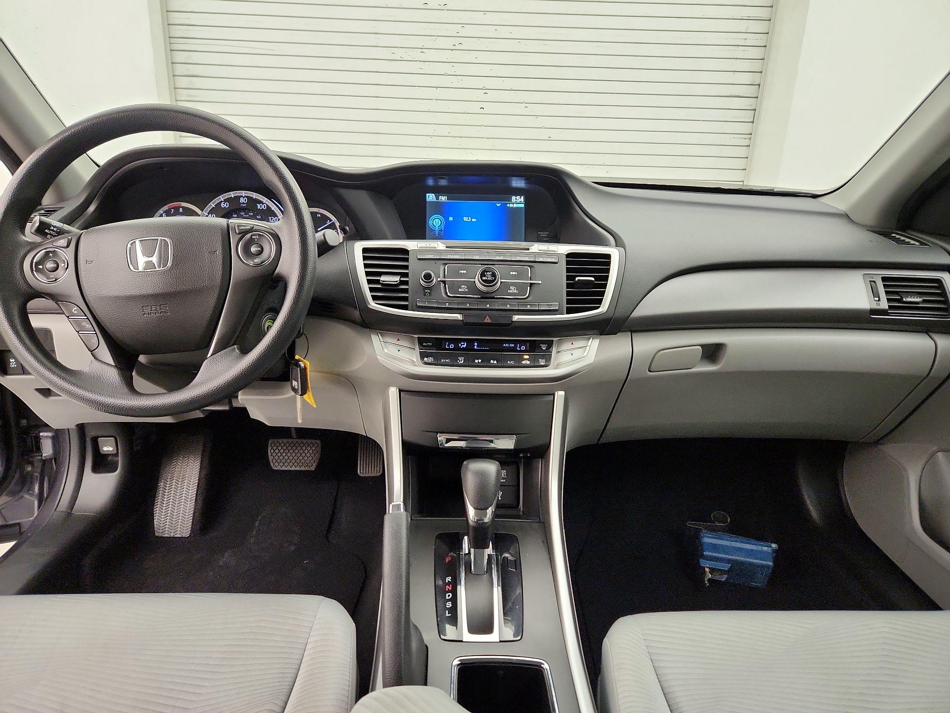 Thumbnail: 2015 Honda Accord - 9